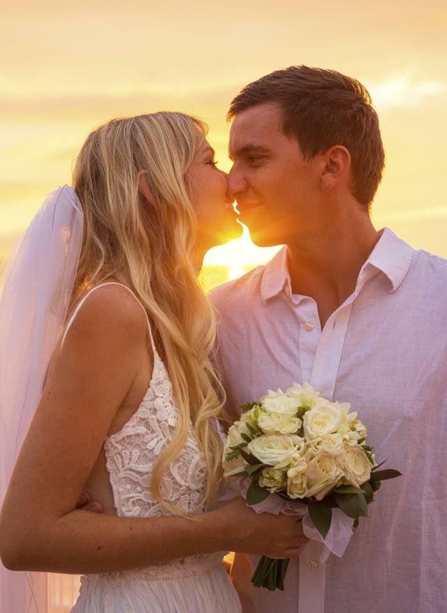 Flitterwochen und Hochzeit auf Mauritius Mauritius Hochzeit Brautpaar