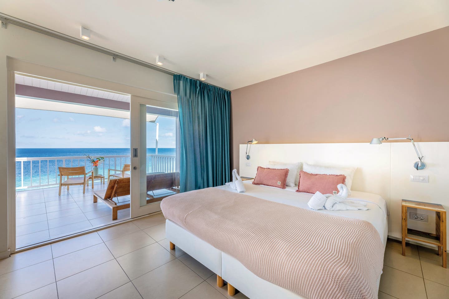 Wohnbeispiel Superior Oceanfront