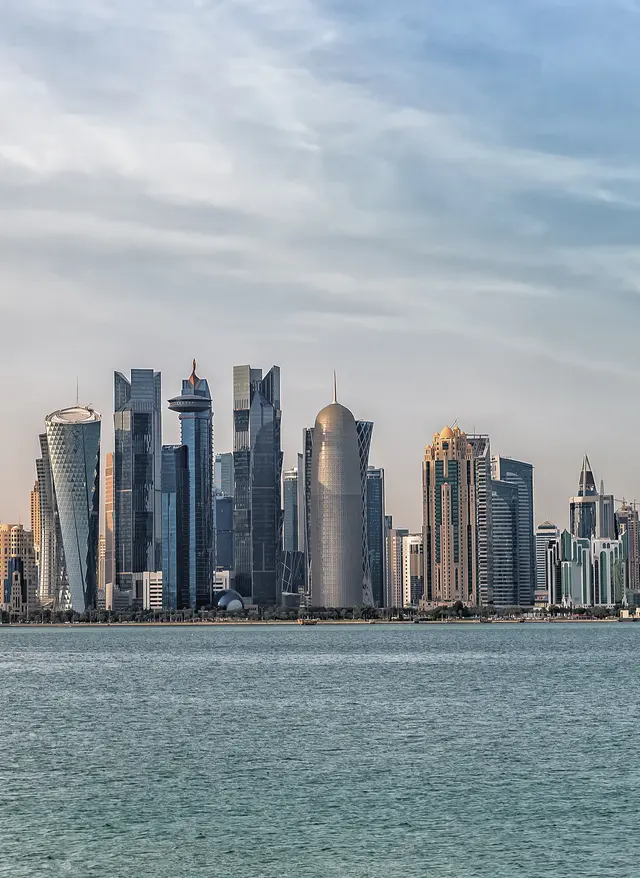 Alle Angebote in Katar Skyline von Doha, Katar