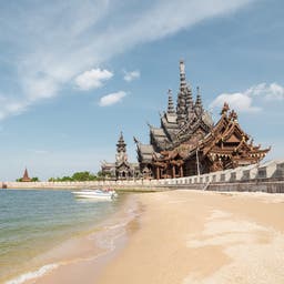 Thailand-pattaya-sanctury-of-truth-tempel-g-503624320.jpg