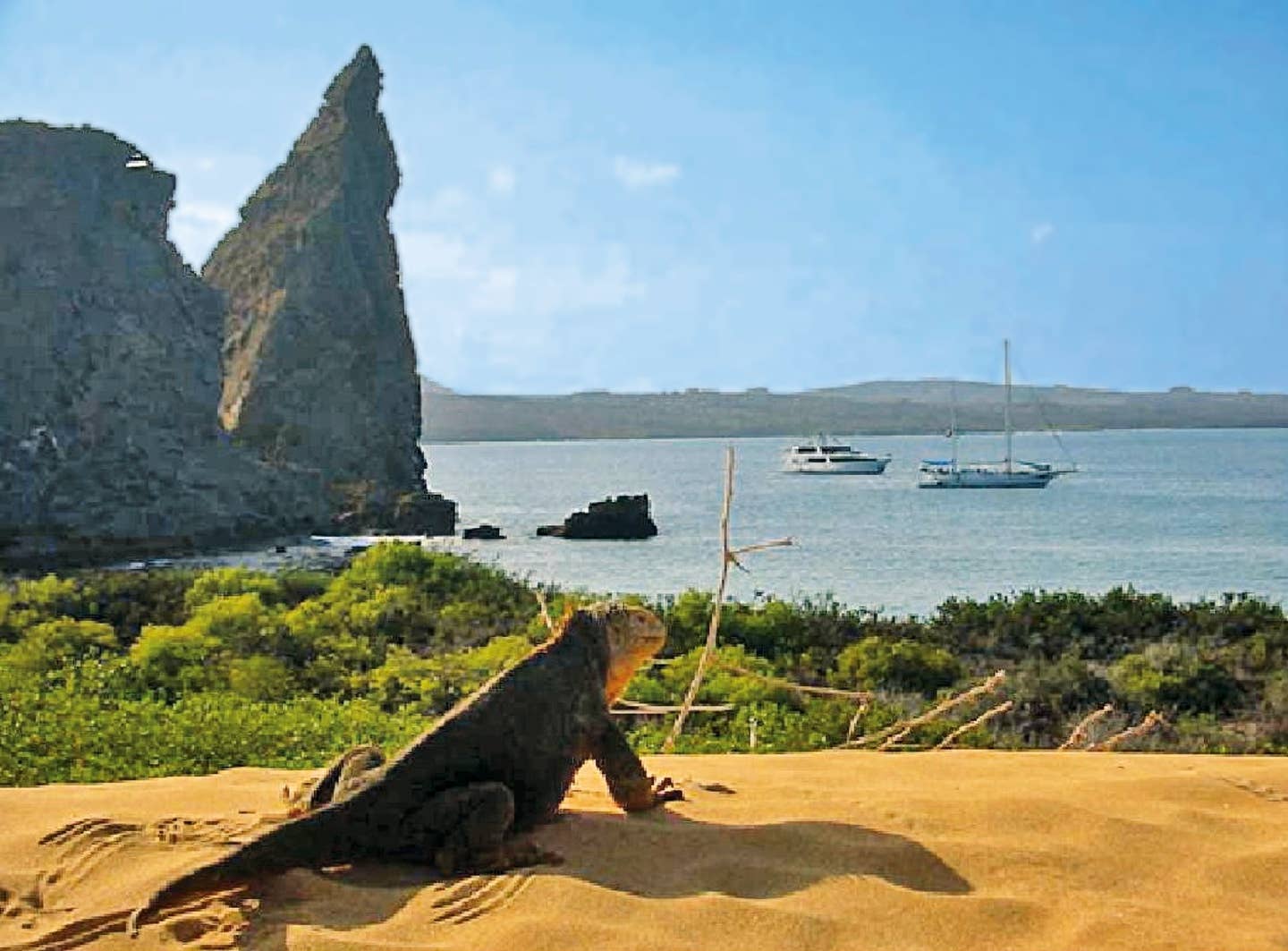 Rundreisen Ecuador: die Galapagos Inseln vor Ecuador