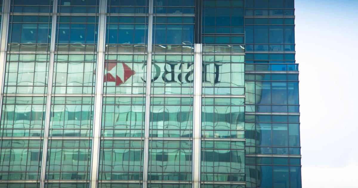 HSBC explores options for loss-making US arm as profits dip 34%