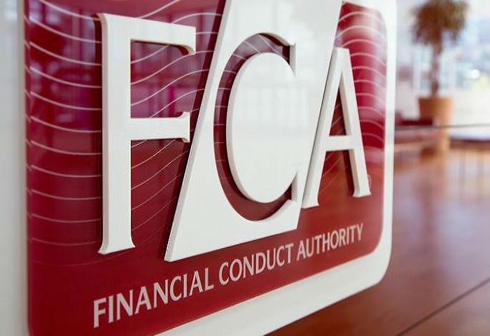 FCA demands UK fintechs clarify non-bank status to customers
