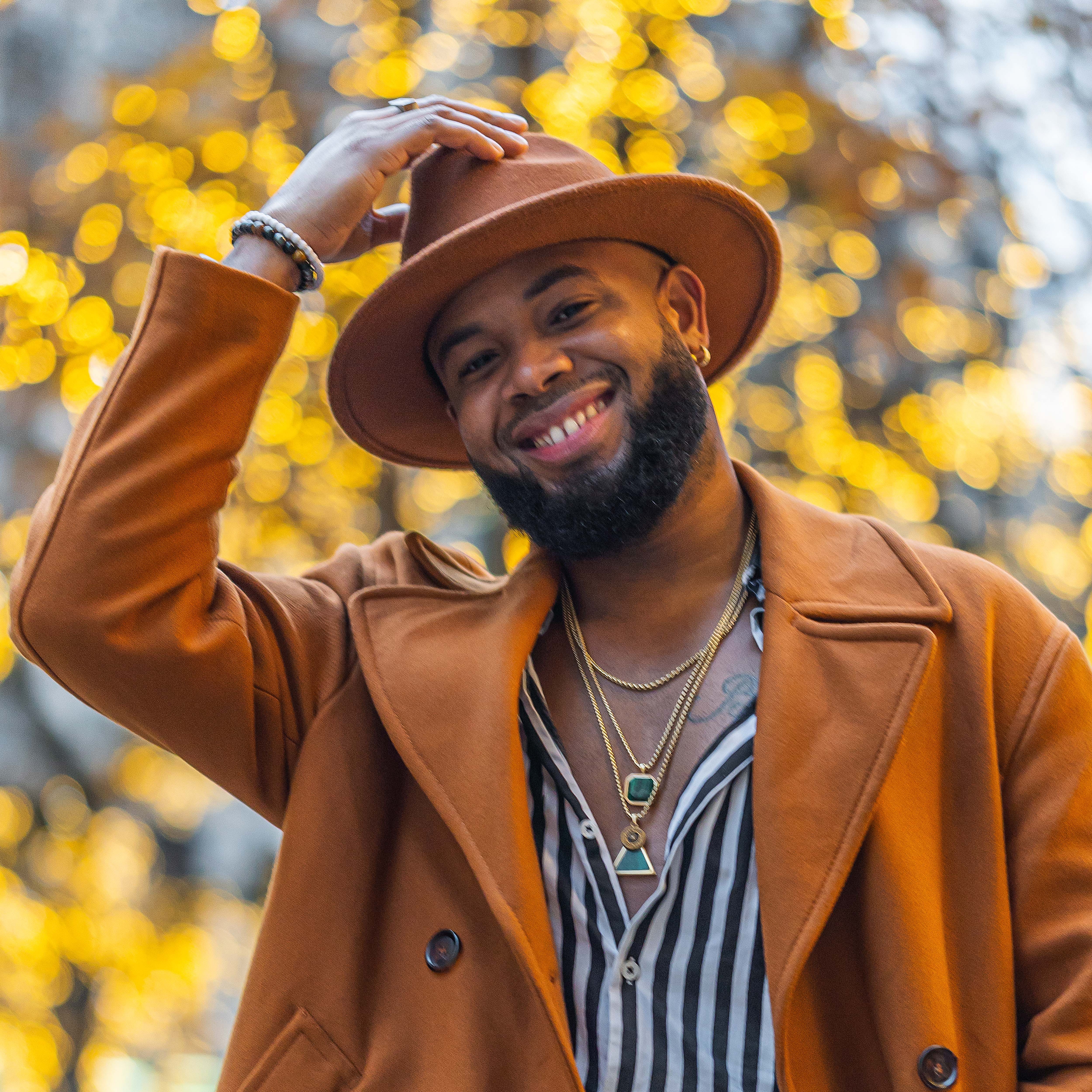 Influencera Čada kaklarotu komplekts - 2