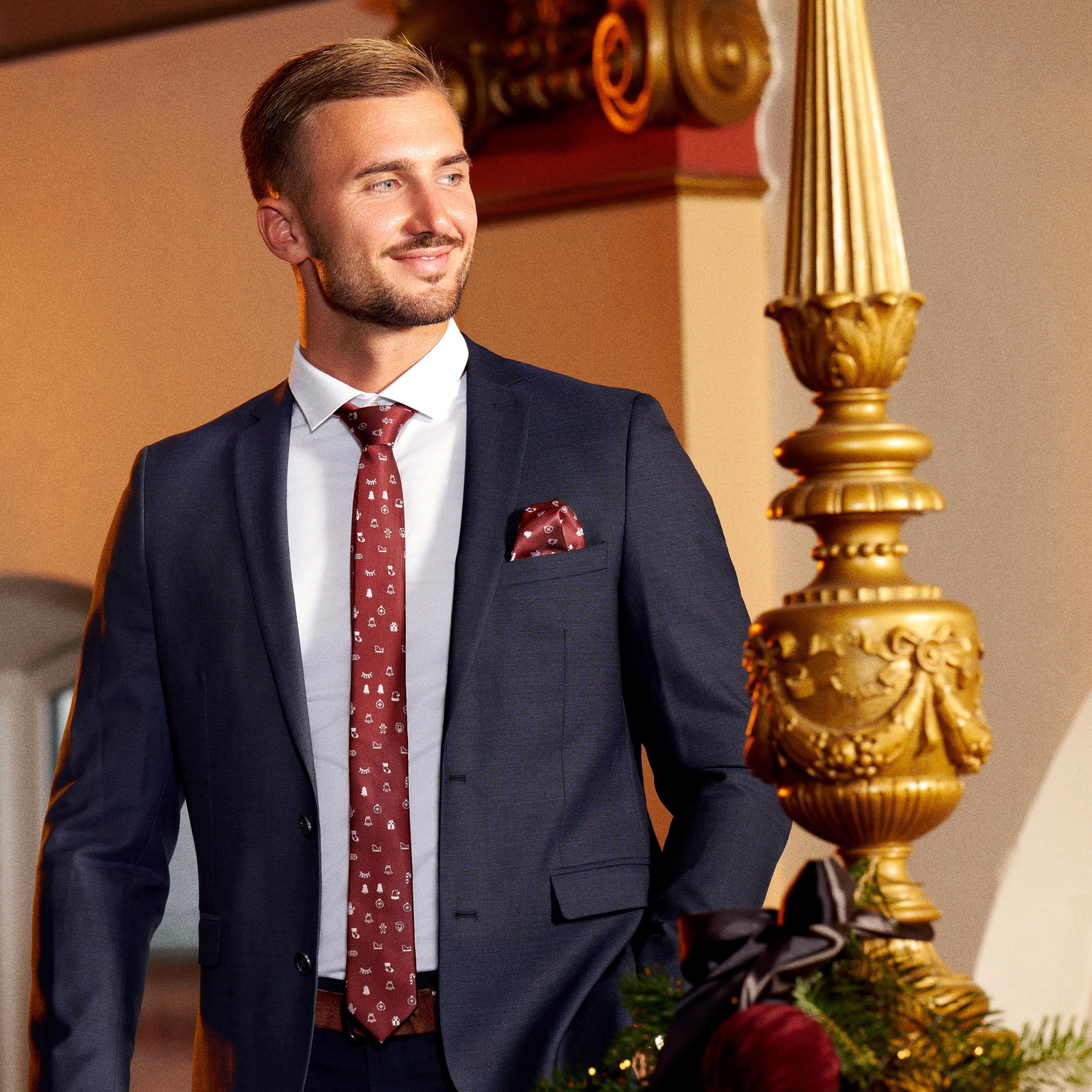 Cravate de Noël rouge et blanche - 4