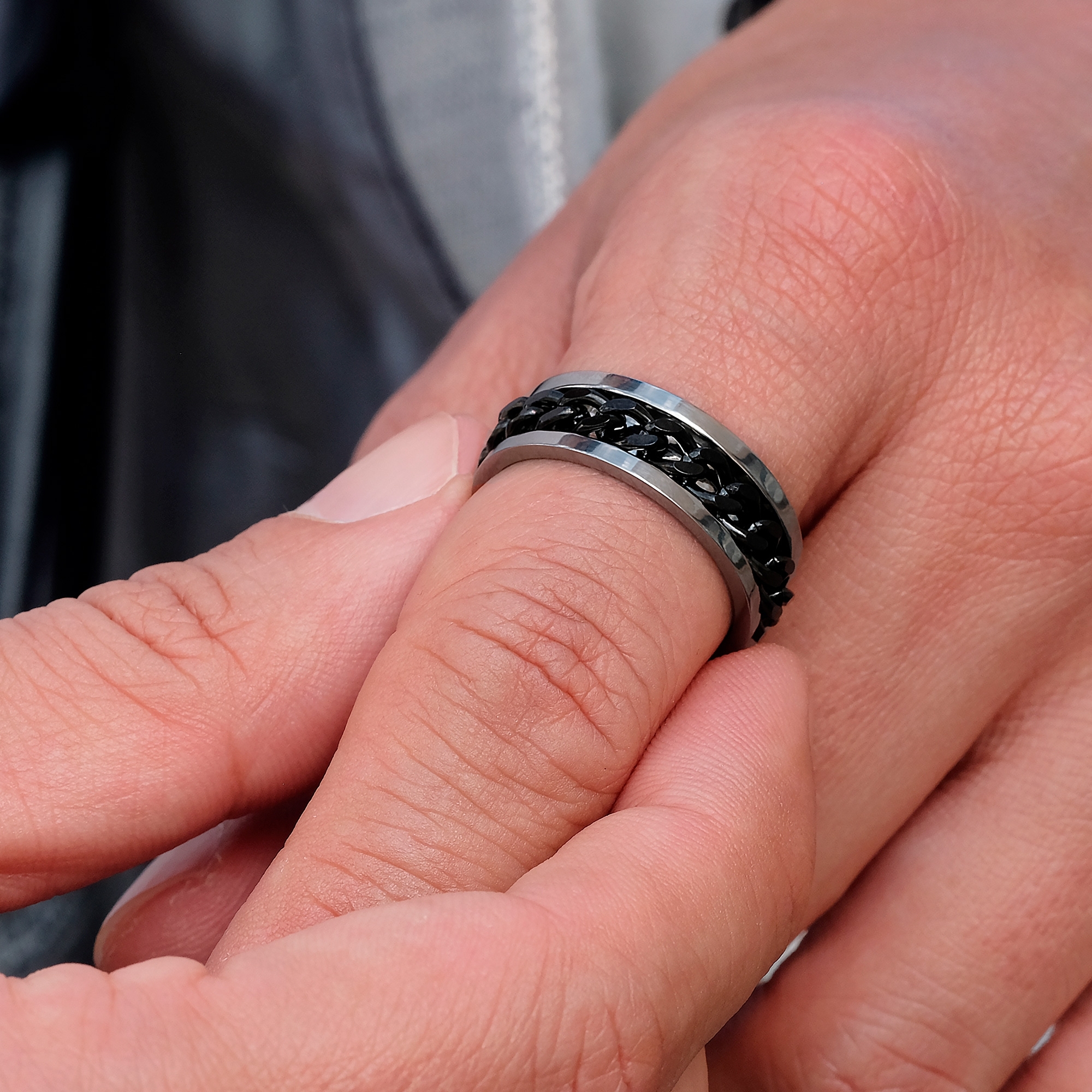 Black Chain Titanium Ring - 3