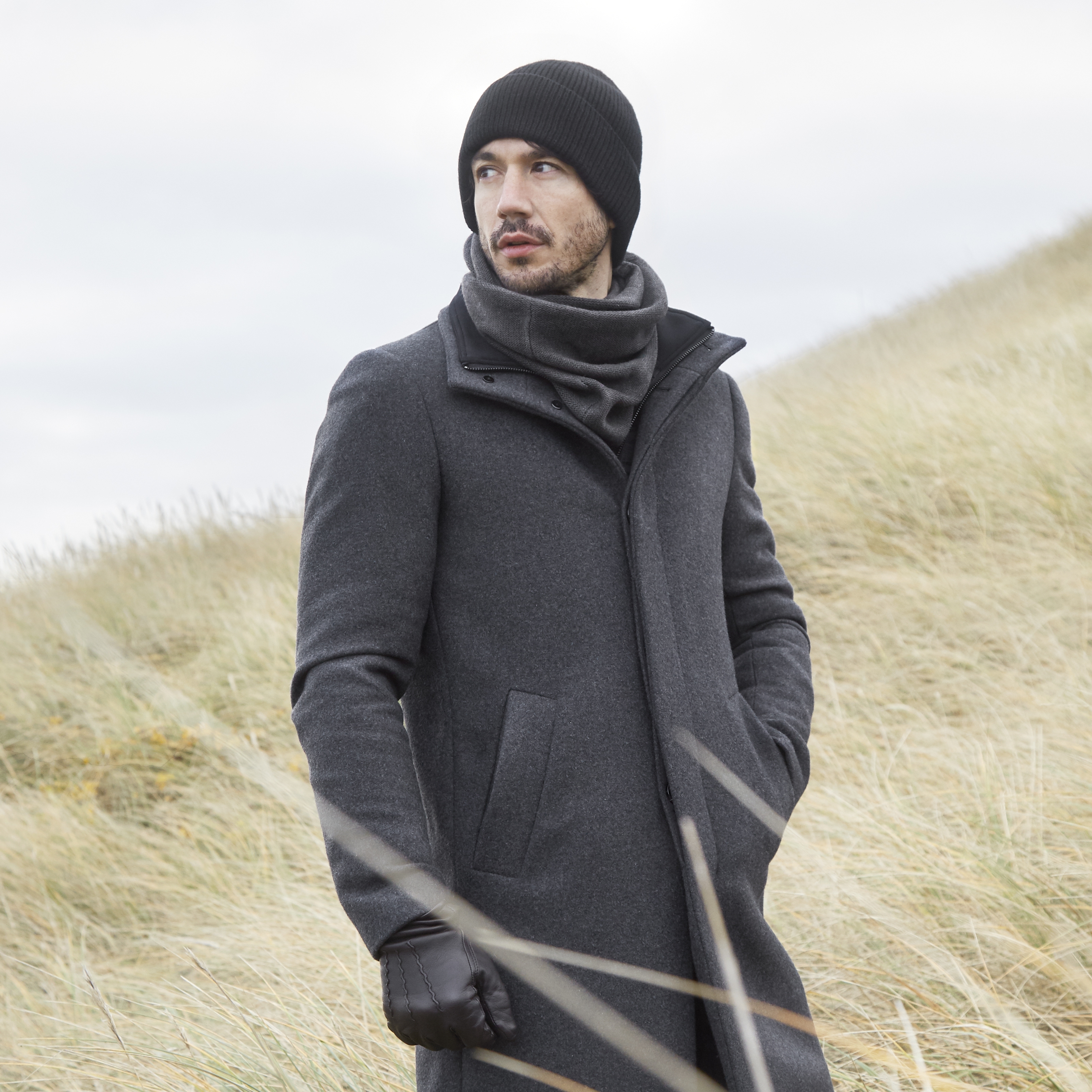 Čierna beanie čiapka Montagna Felice  - 4