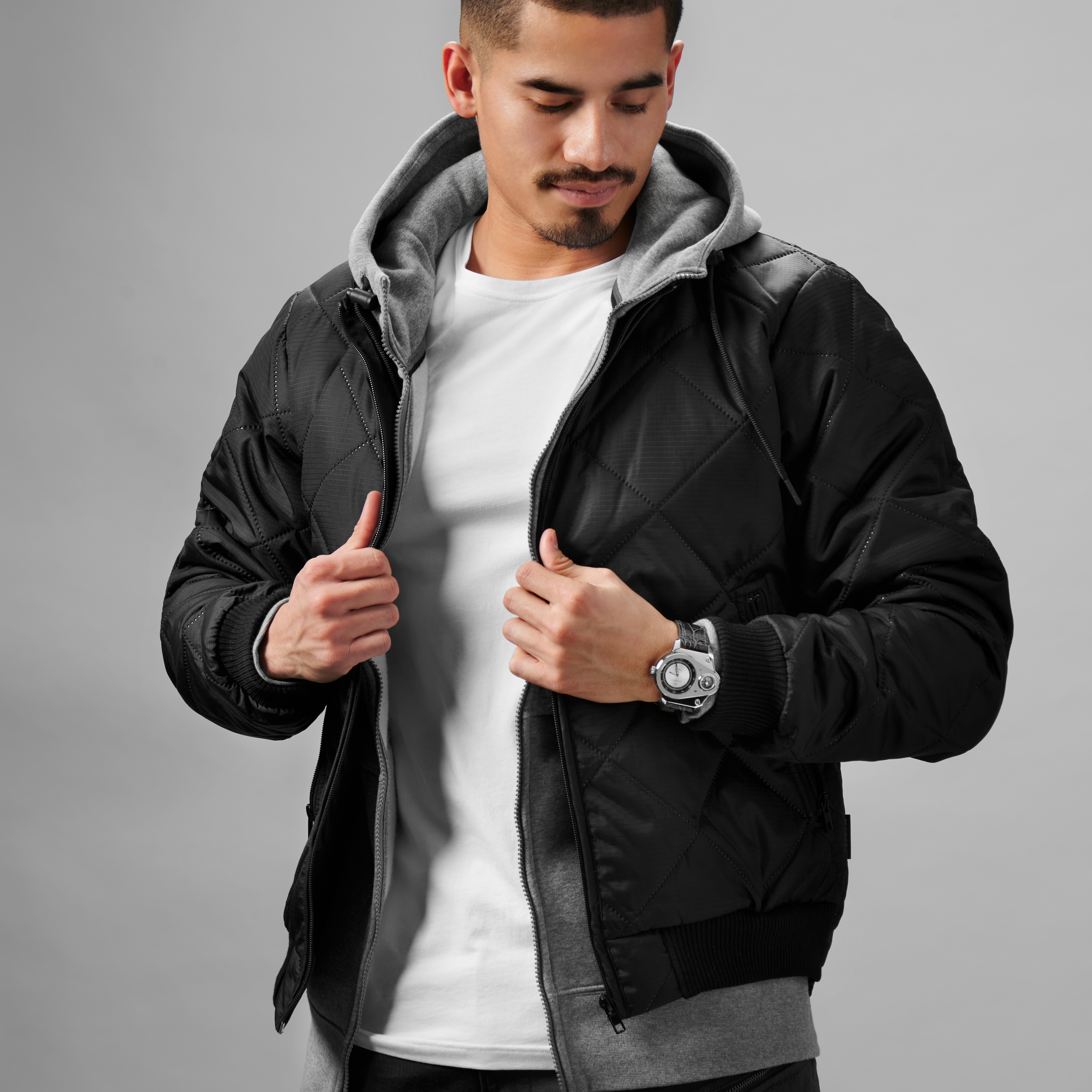 Sahil Orbis Stainless Steel Compass Watch - 4