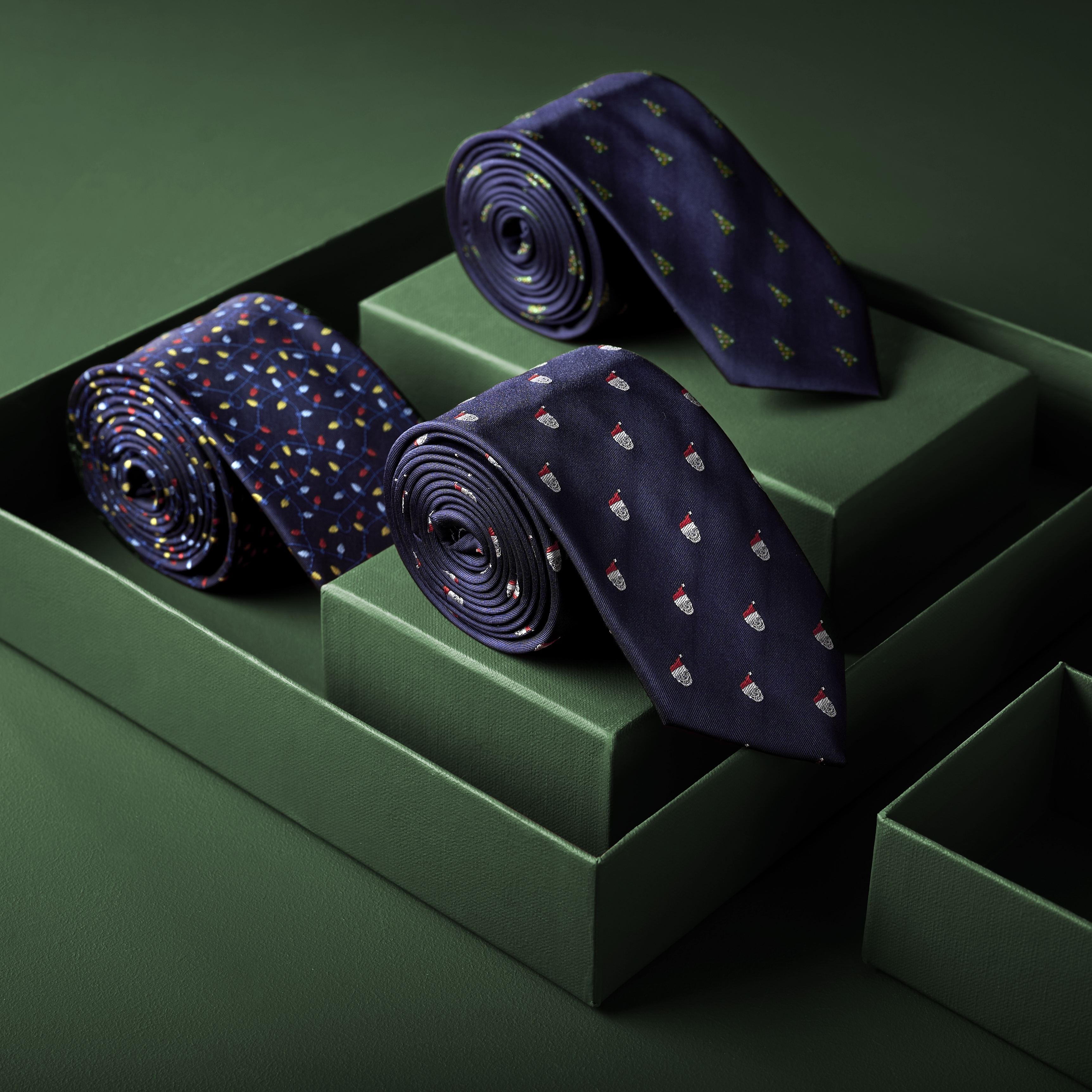 Marineblaue Weihnachtskrawatte Mit Totenköpfen - 3