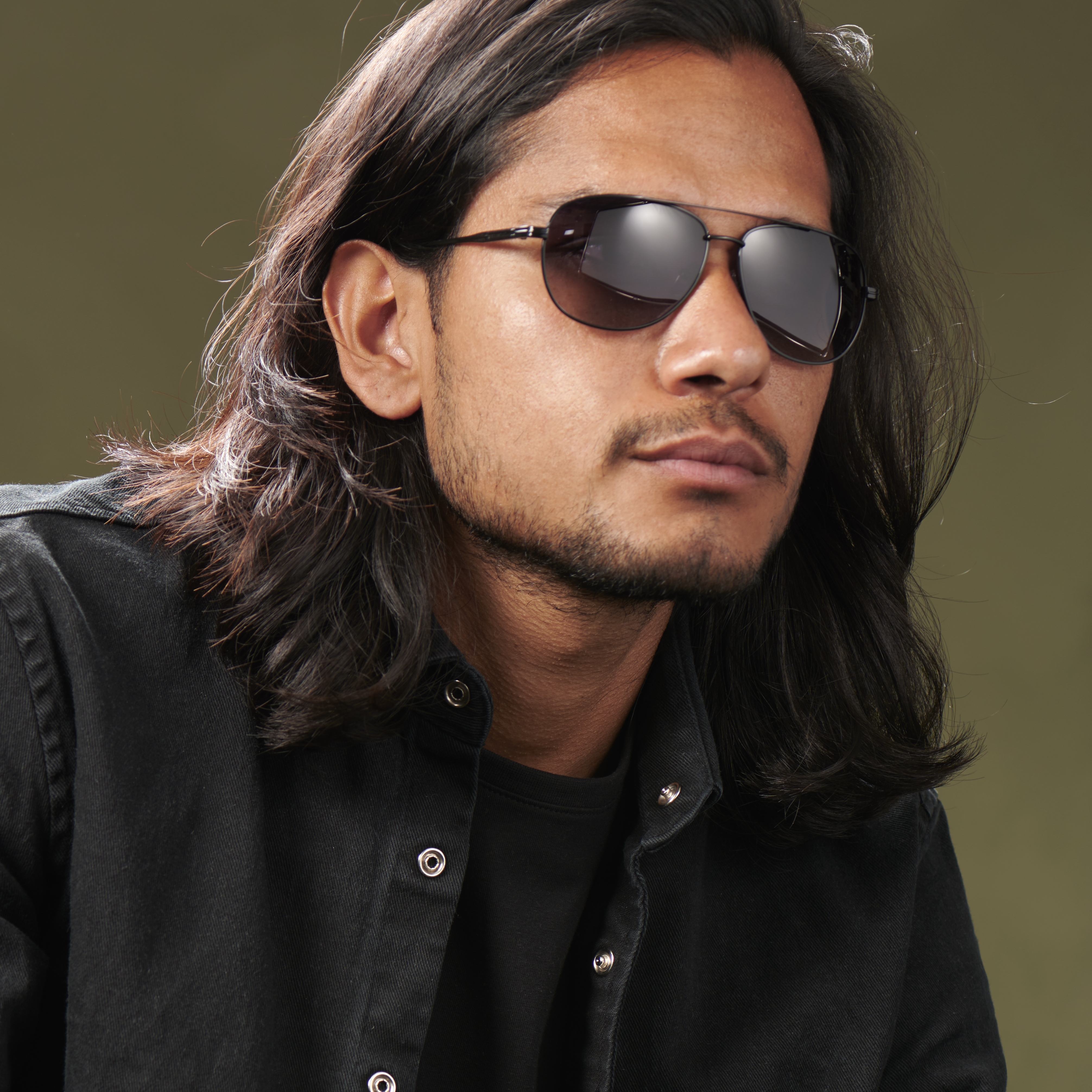 Ambit Black Gradient Aviator Sunglasses  - 2