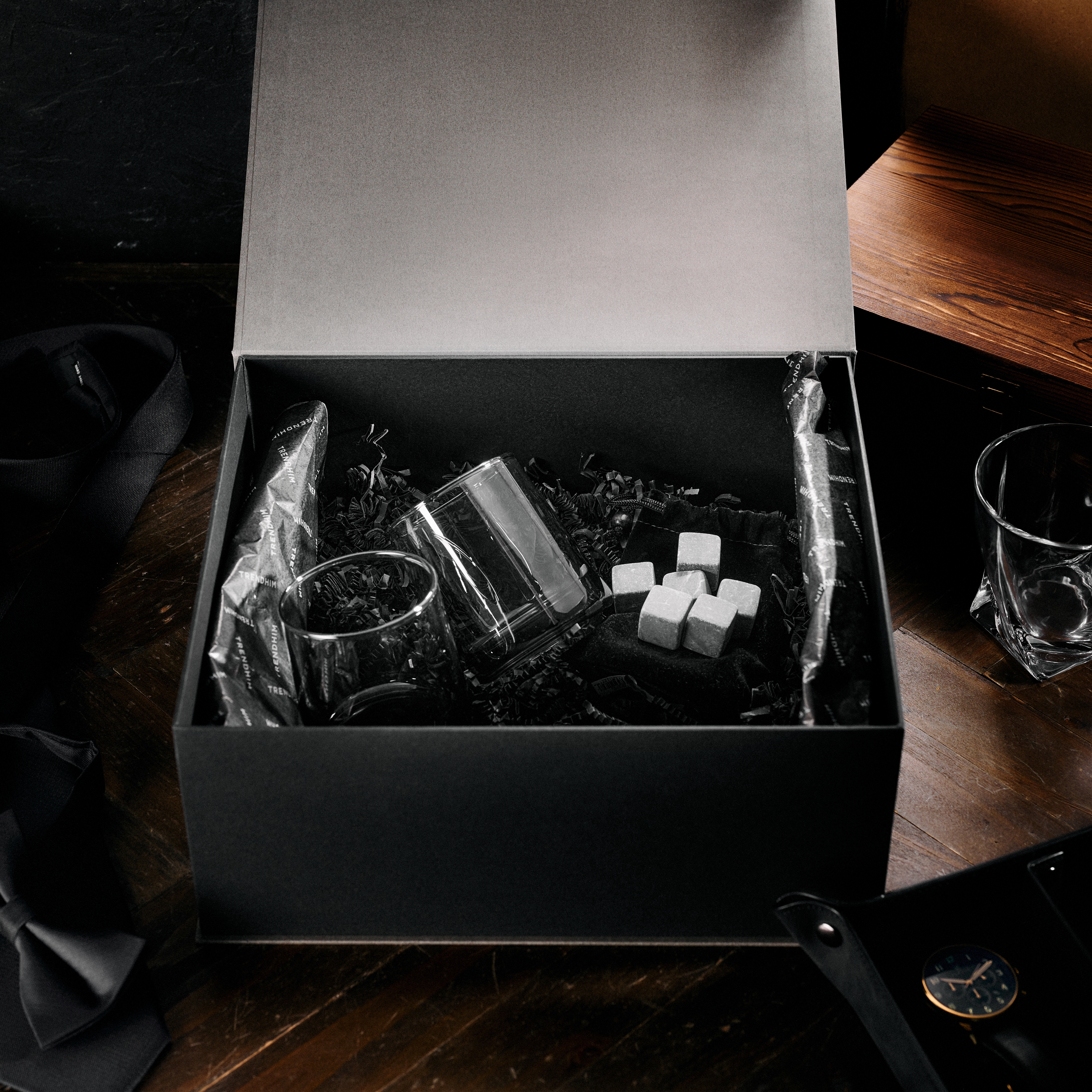 Whisky Connaisseur Gaveæske | Røgfarvede Glas - 4