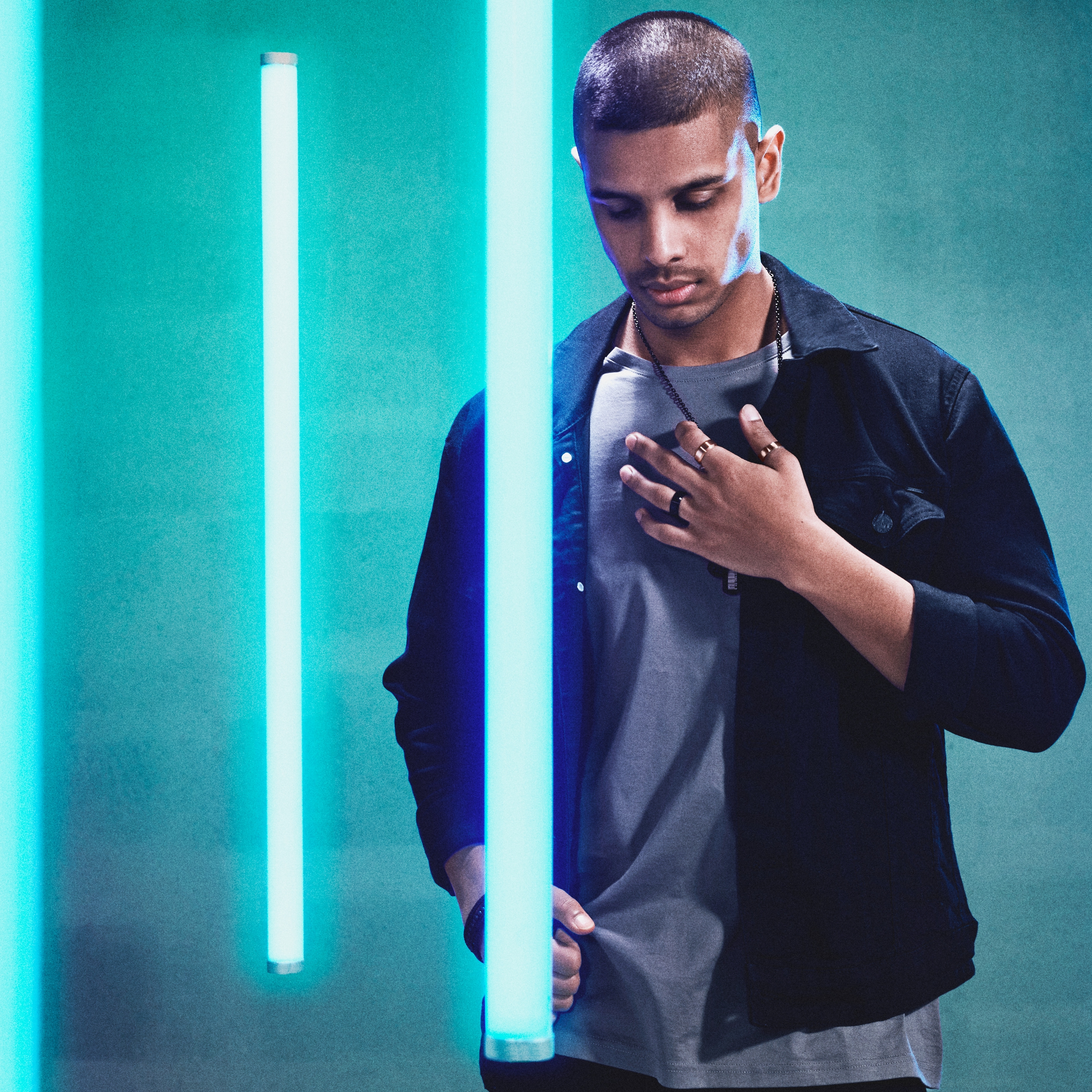 Ferrum | 6 mm Βουρτσισμένη Ροζ Χρυσαφί Ατσάλινη D-Shape Βέρα - 4