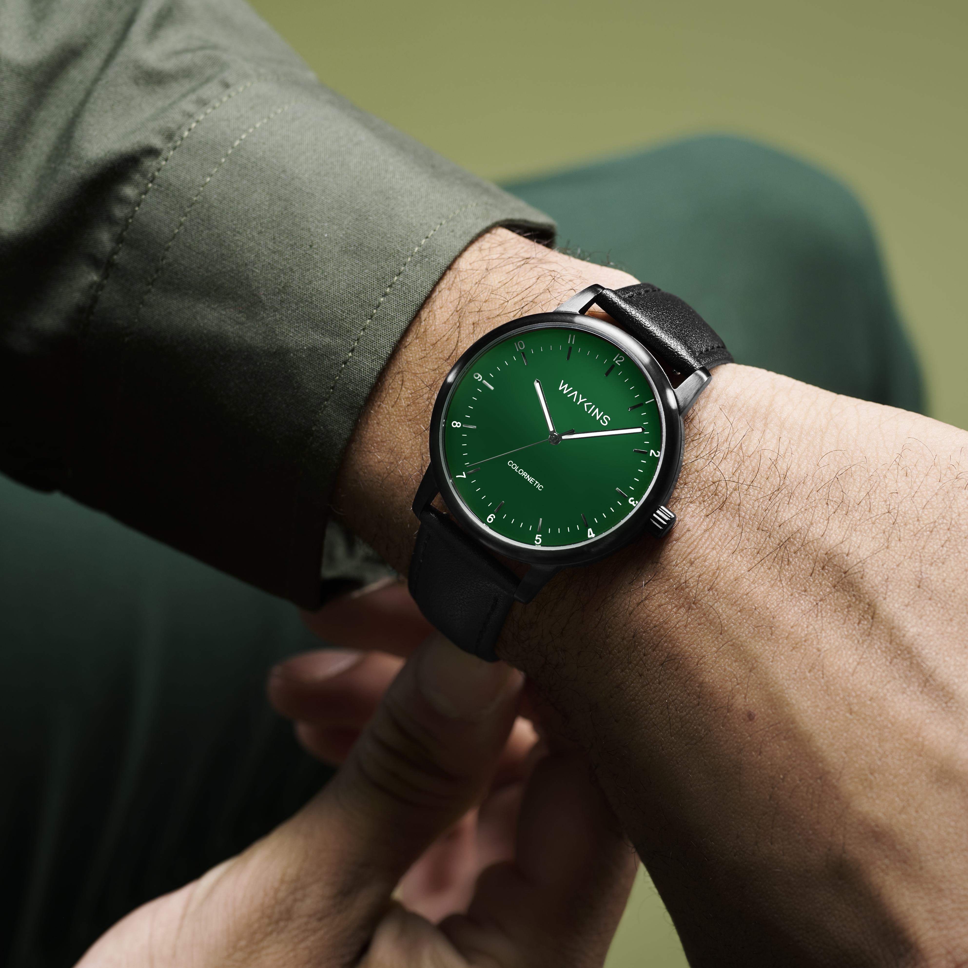 Colornetic | Black Colour-changing Watch - 2