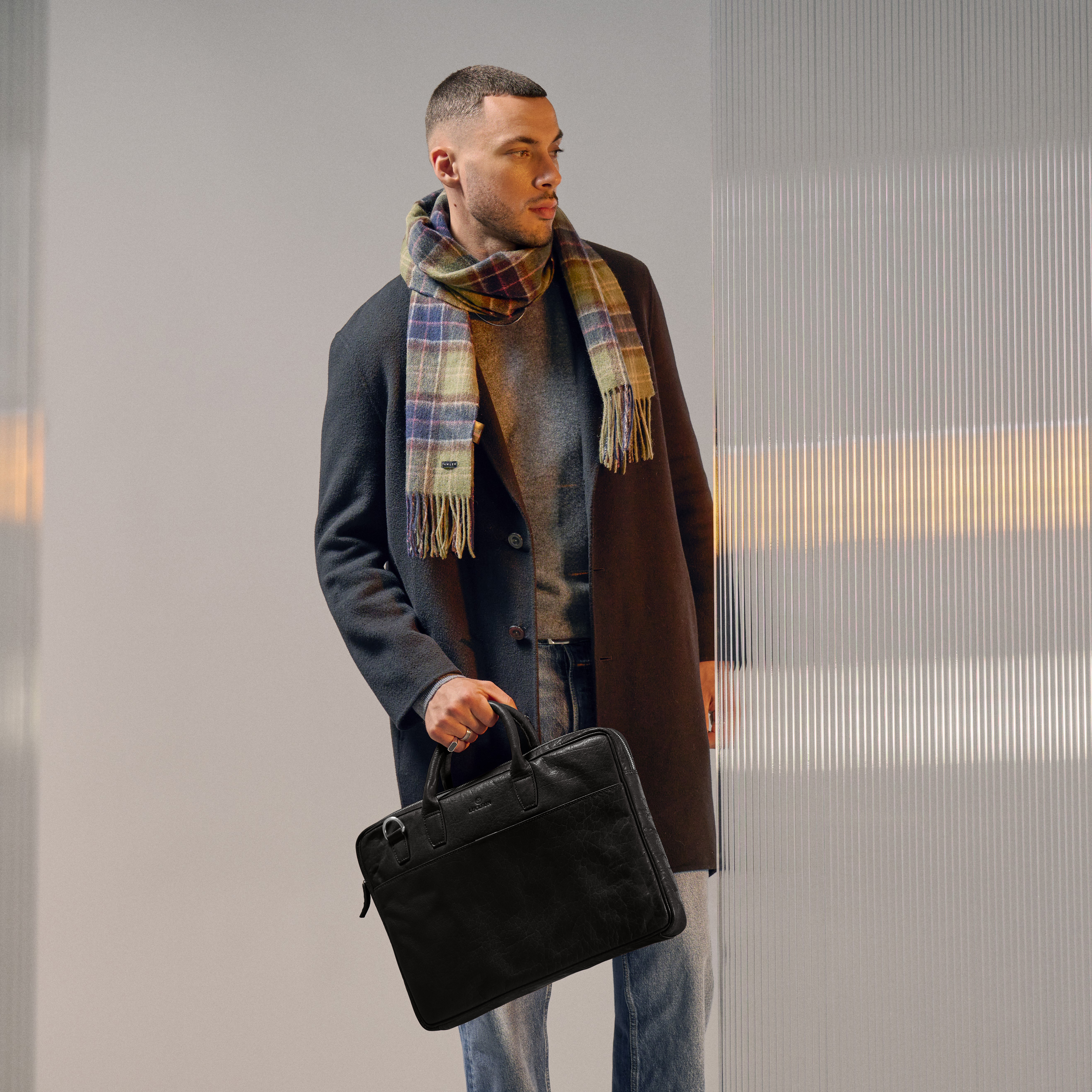 Montreal Slim 15 "Executive čierna kožená taška - 2