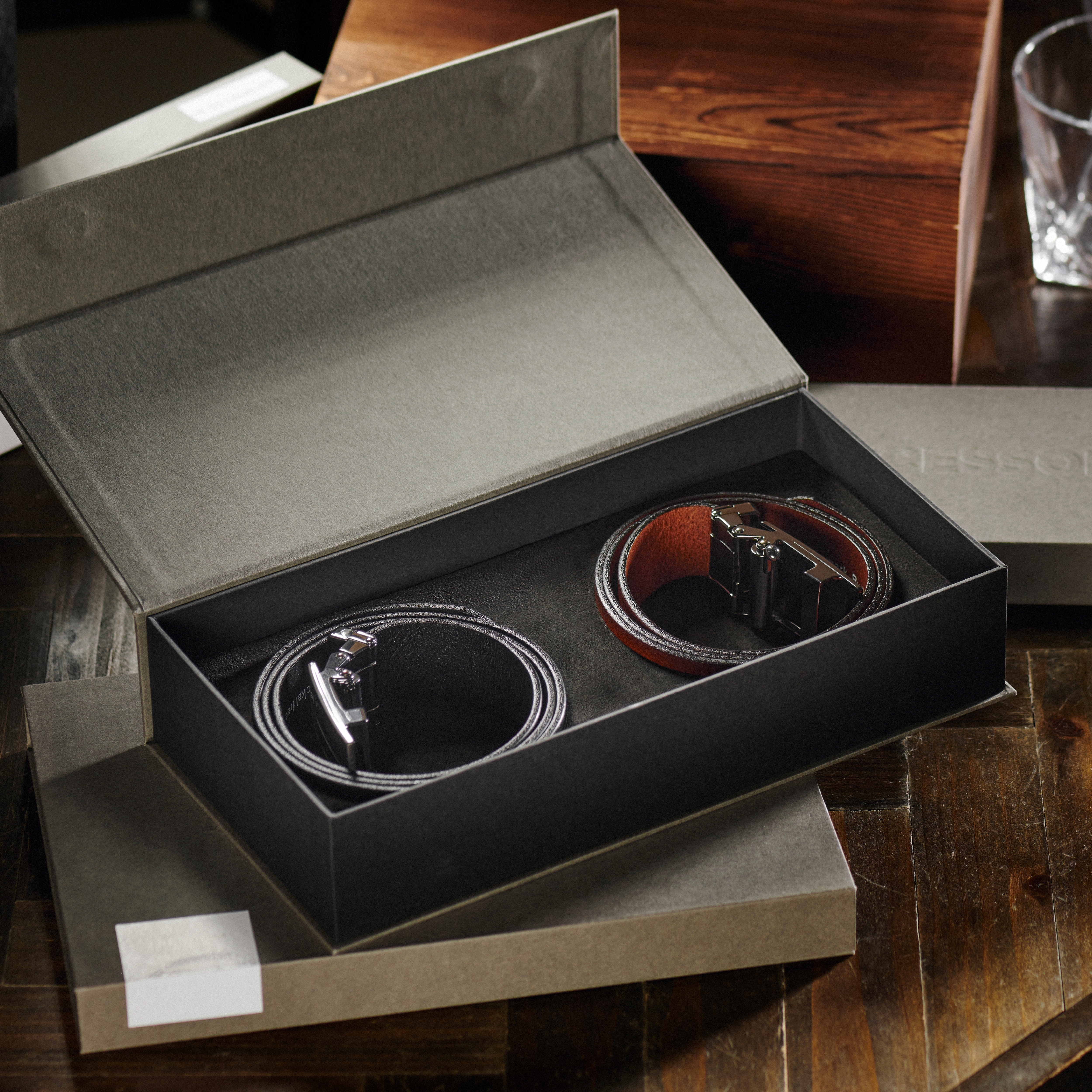 Set de cadou - curele cu cataramă automată - 5