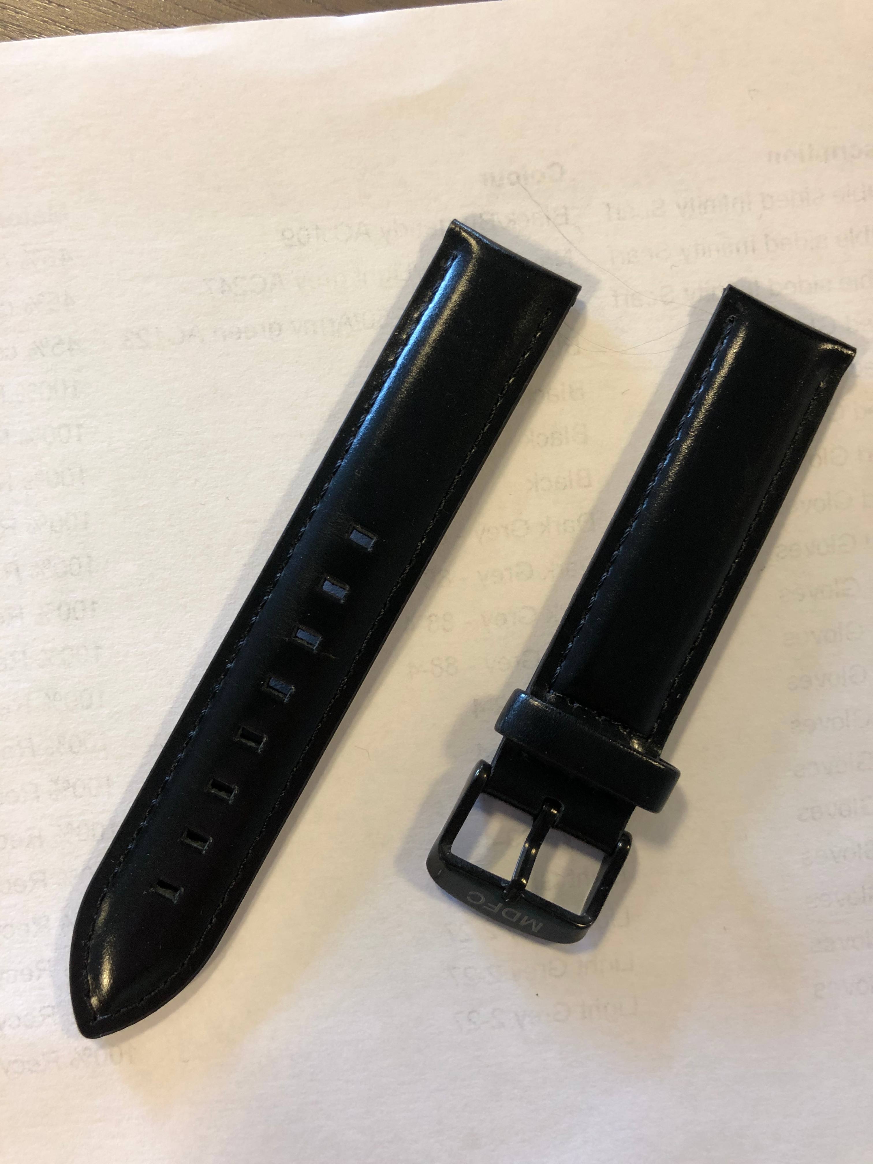Correa de reloj de cuero negro de 21 mm con hebilla plateada - De