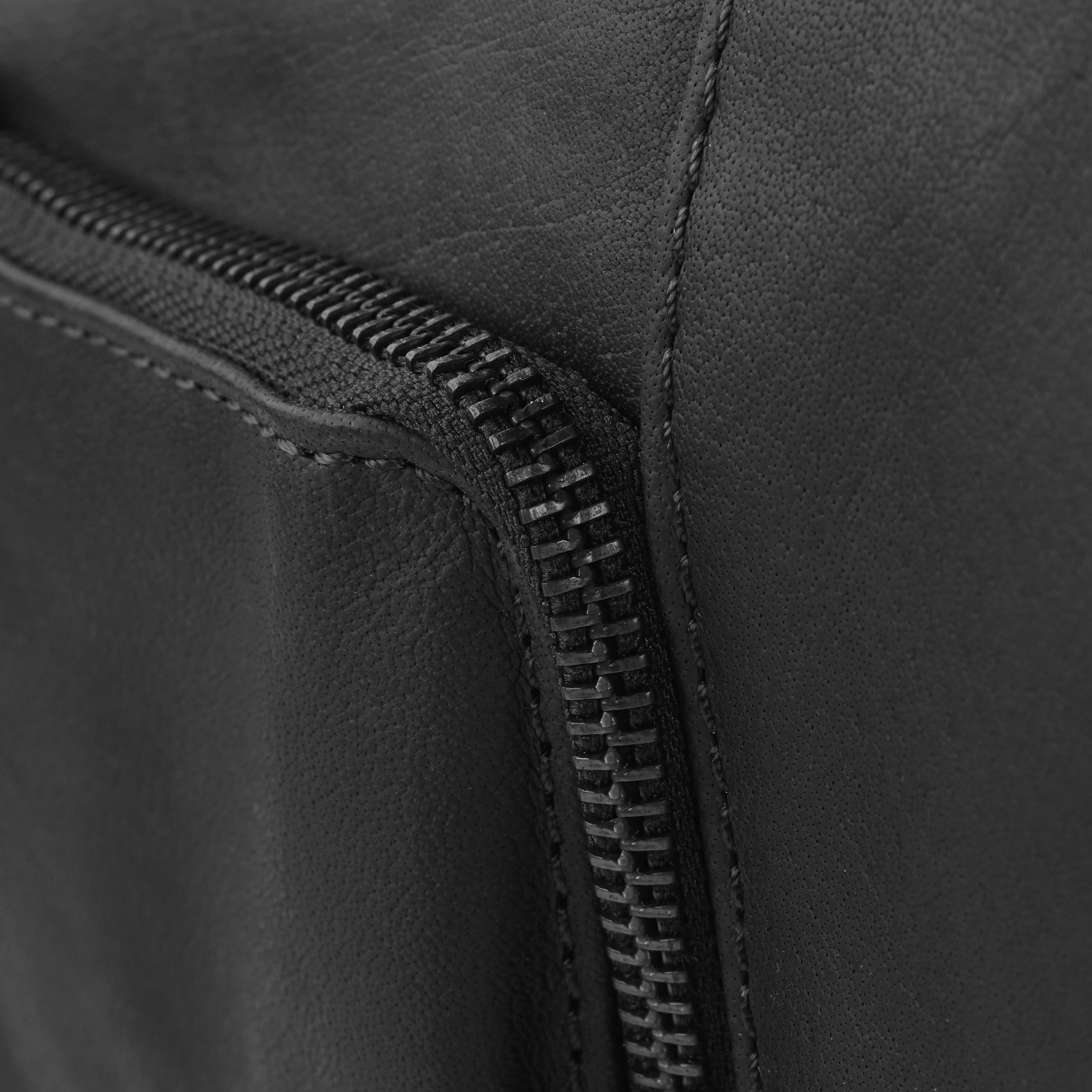 Oxford Classic Black Weekender Leather Bag - 7