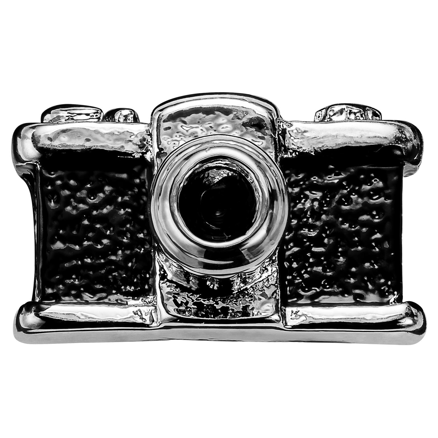 Meraklis | Silver-Tone Camera Lapel Pin Meraklis | Silver-Tone Camera Lapel Pin