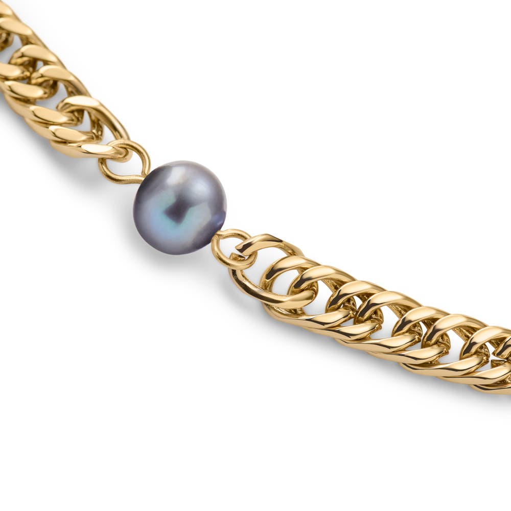 hover: Ocata | Armband met Goudkleurige Cubaanse Schakels en Zwarte Parels hover: Ocata | Armband met Goudkleurige Cubaanse Schakels en Zwarte Parels