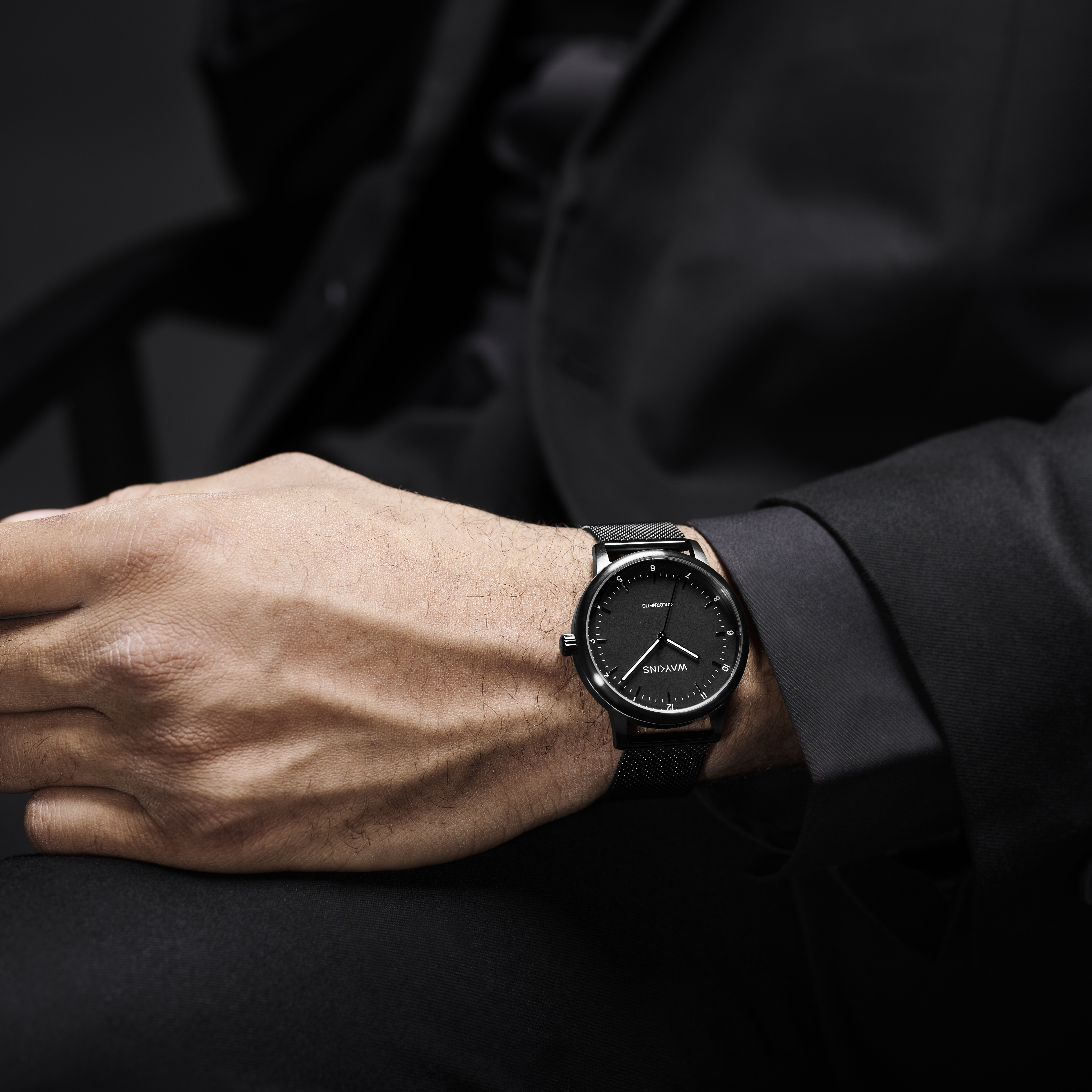 Colornetic | Black Steel Colour-changing Watch - 2