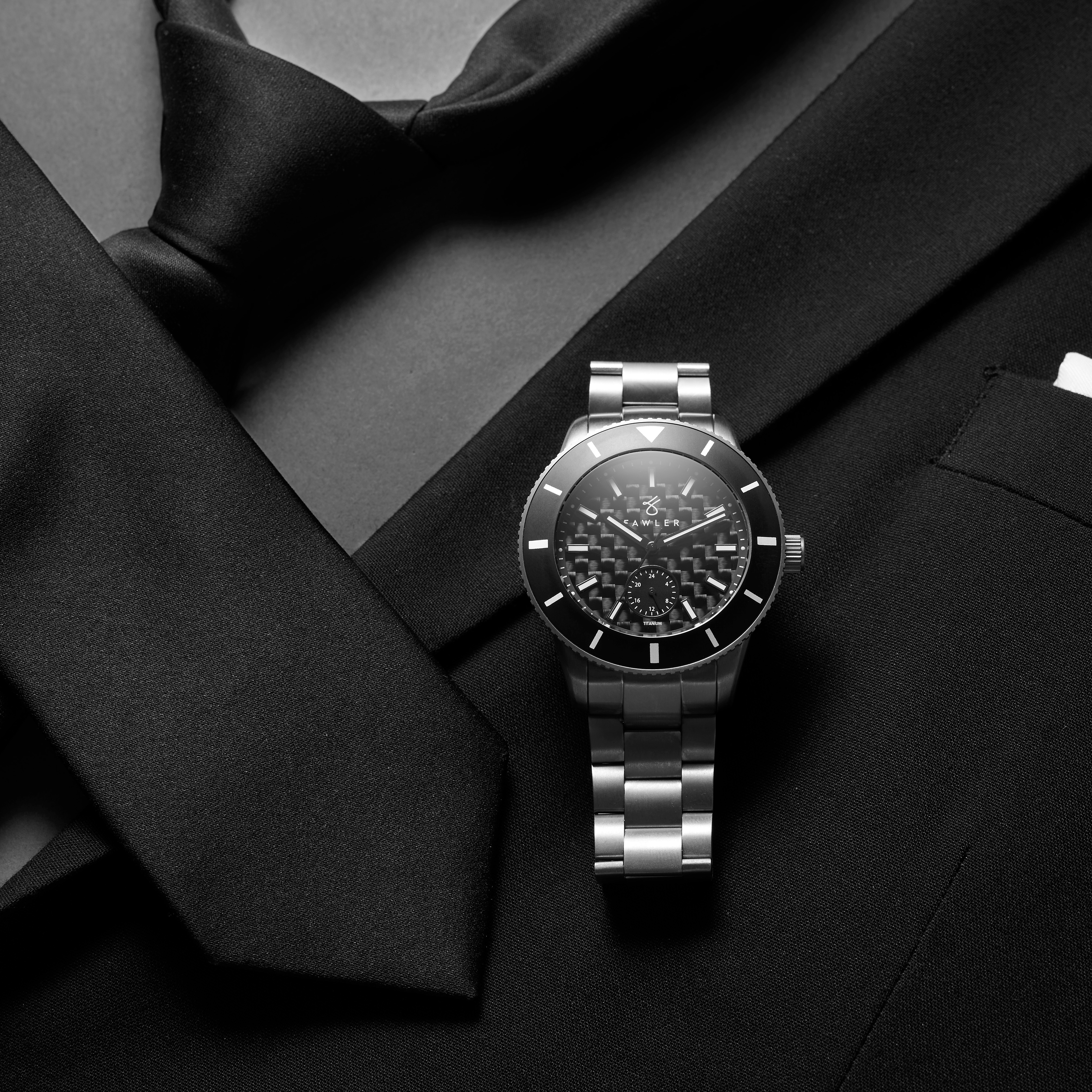 Makalu | Montre de plongée en titane brossé avec cadran en fibre de carbone - série limitée - 6