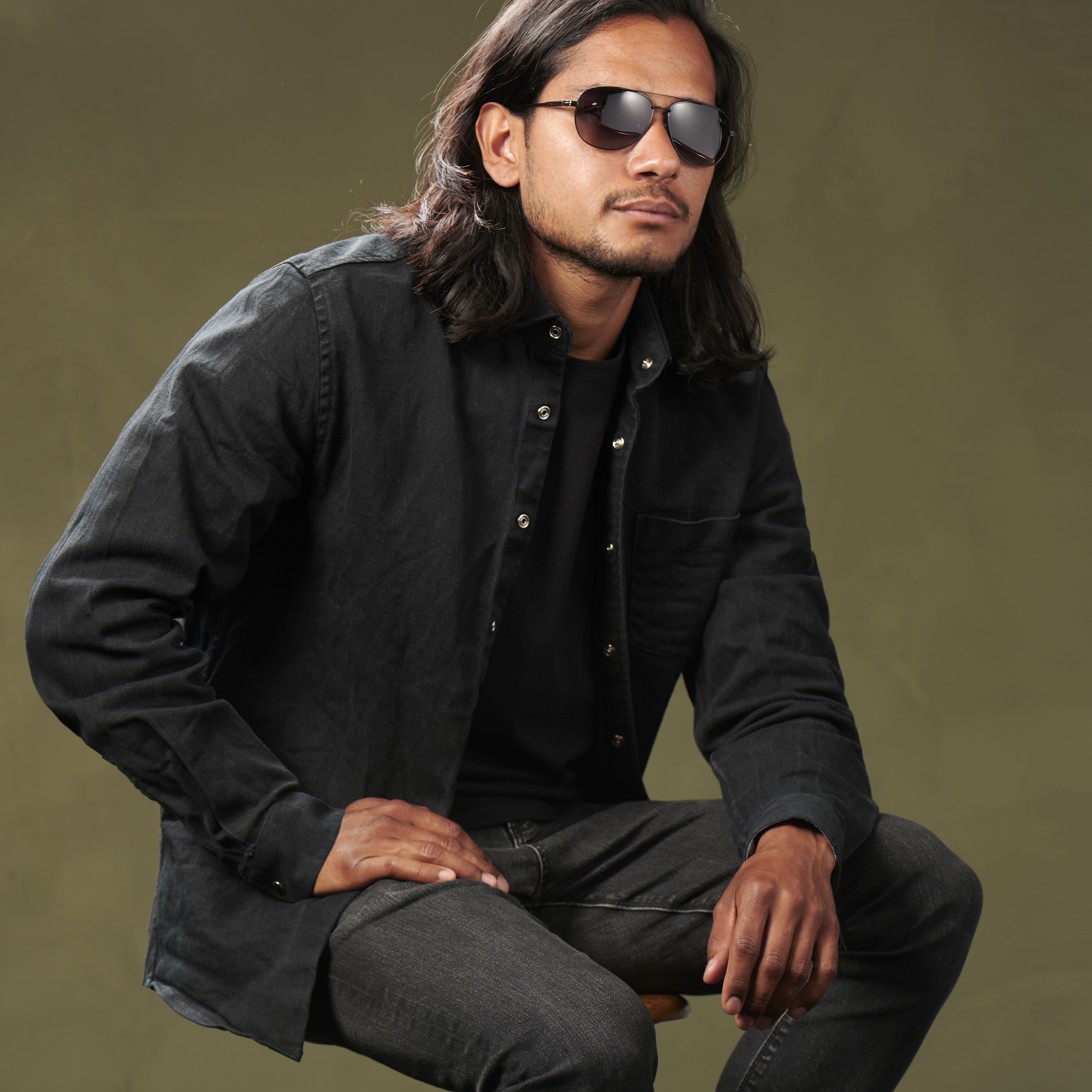 Ambit Black Gradient Aviator Sunglasses  - 3