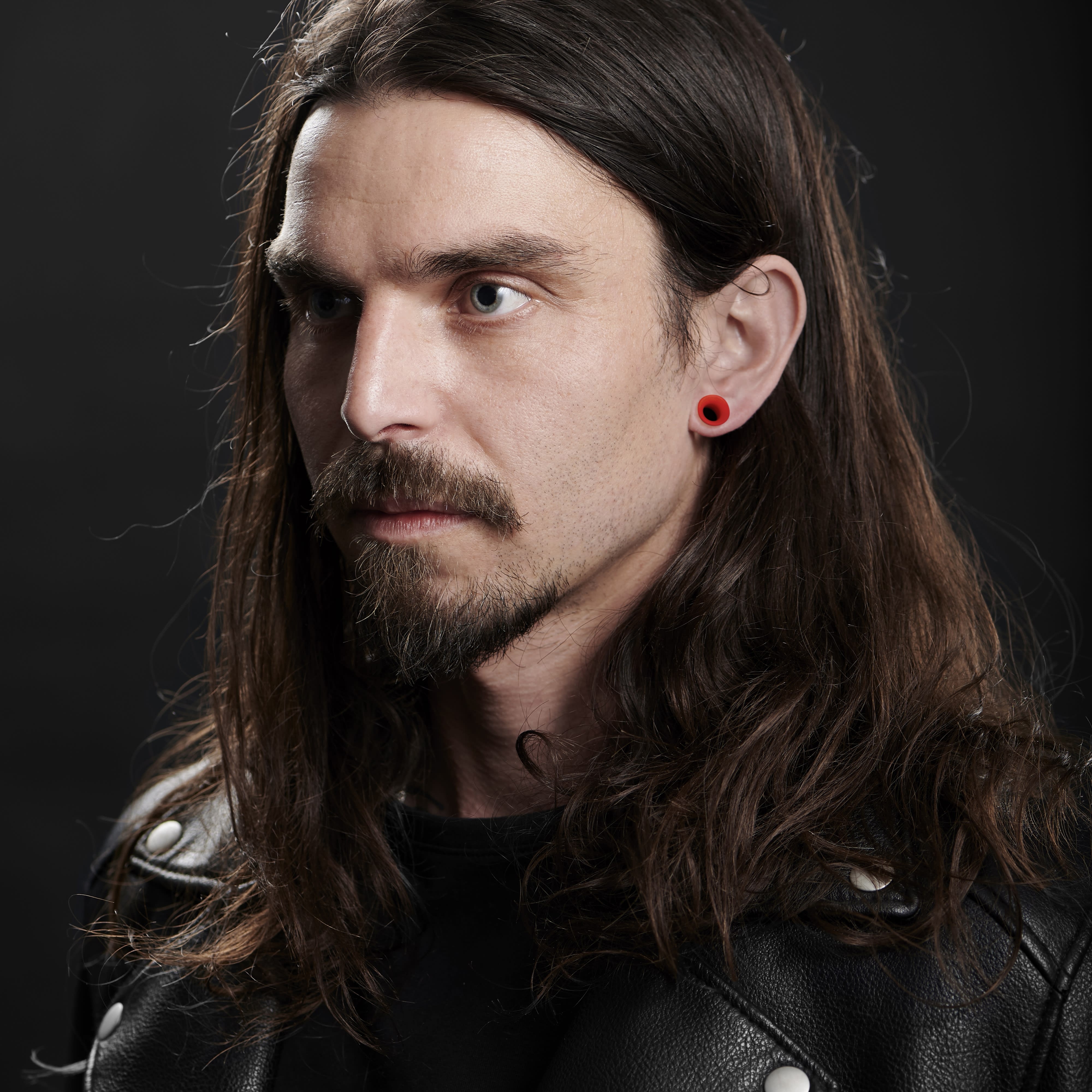 Rode Siliconen Tunnel Piercing Op voorraad Fort Tempus