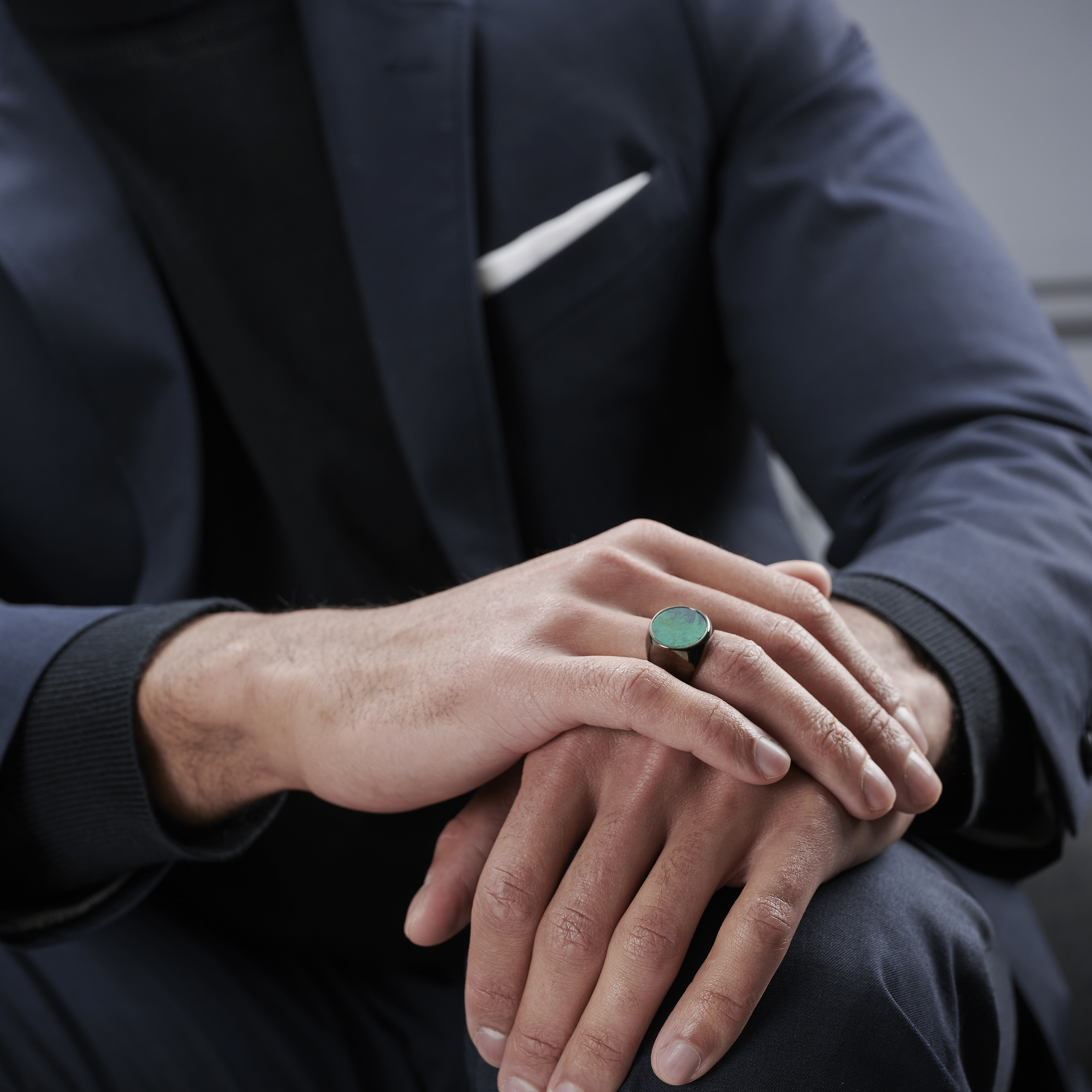 Lauris Gråsort Makt Ring - 5