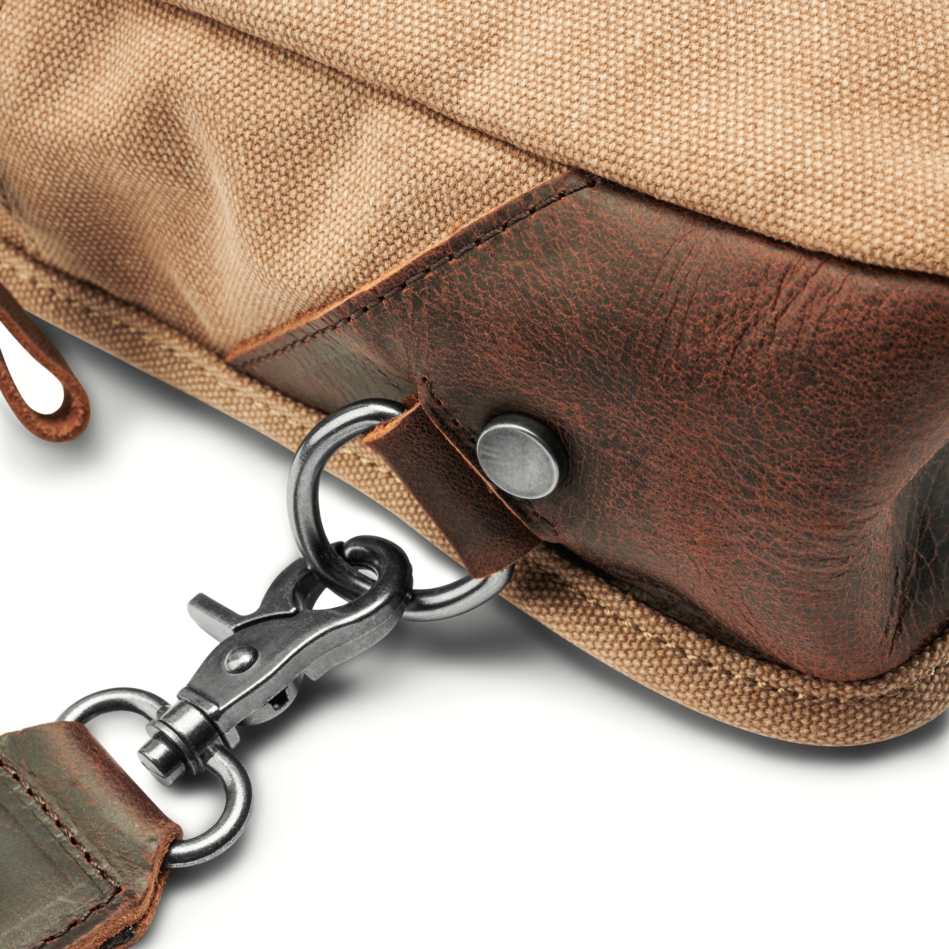  Sac en bandoulière en toile beige et cuir marron - 9