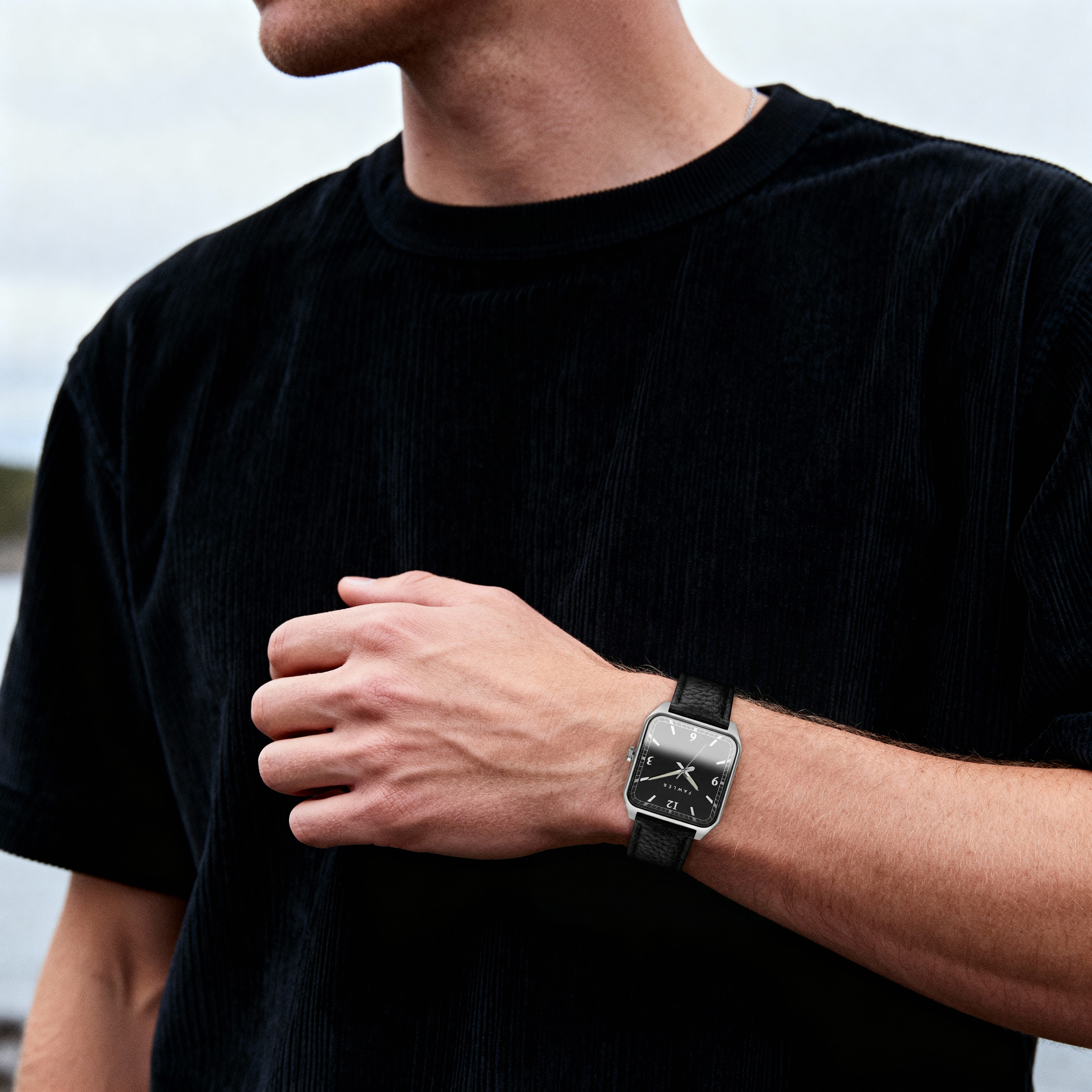 Clyde | Kvadratni sat u srebrnoj i sivoj boji - 2