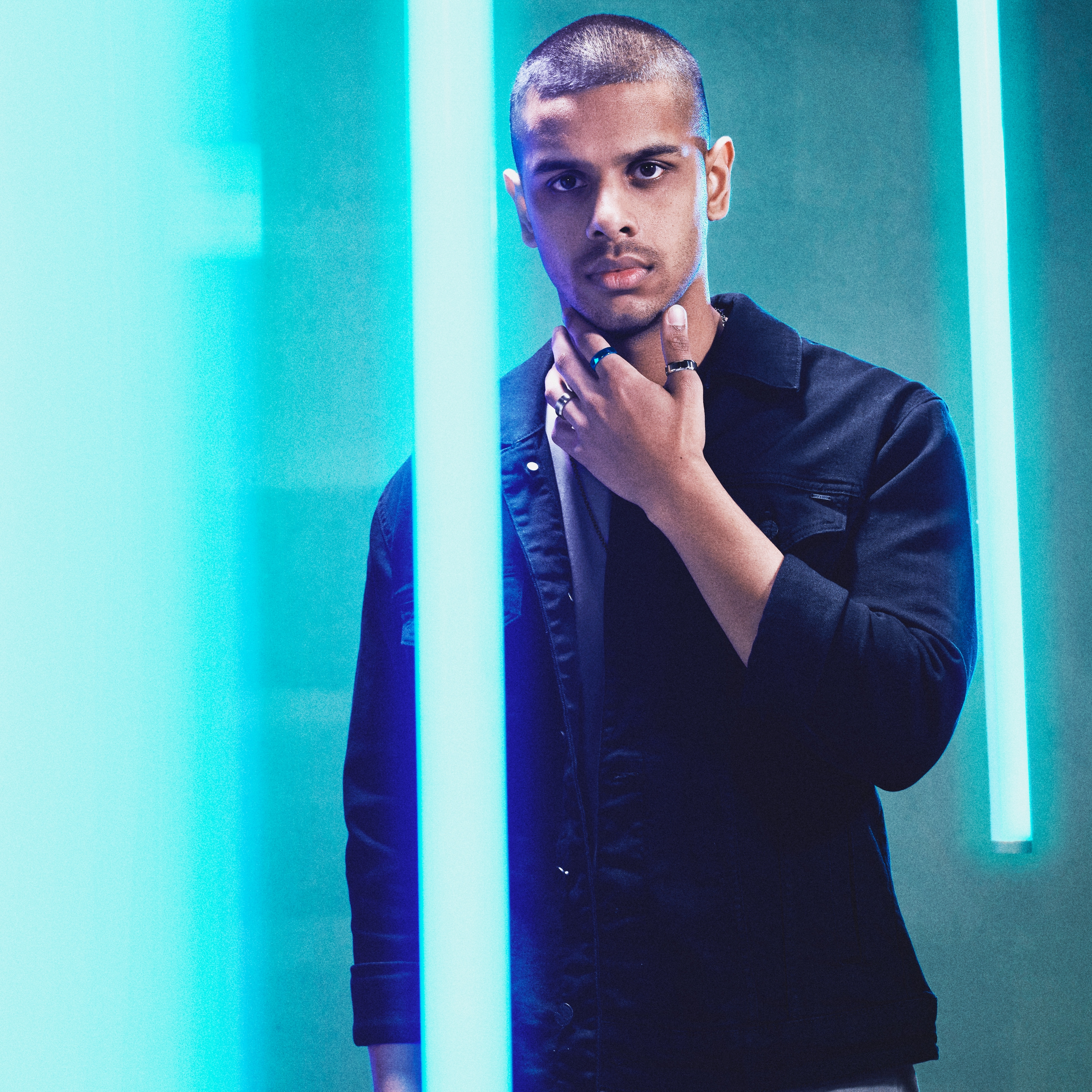 Ferrum | 8 mm Polished Silver-tone Stainless Steel Bevelled Edge Ring - 5