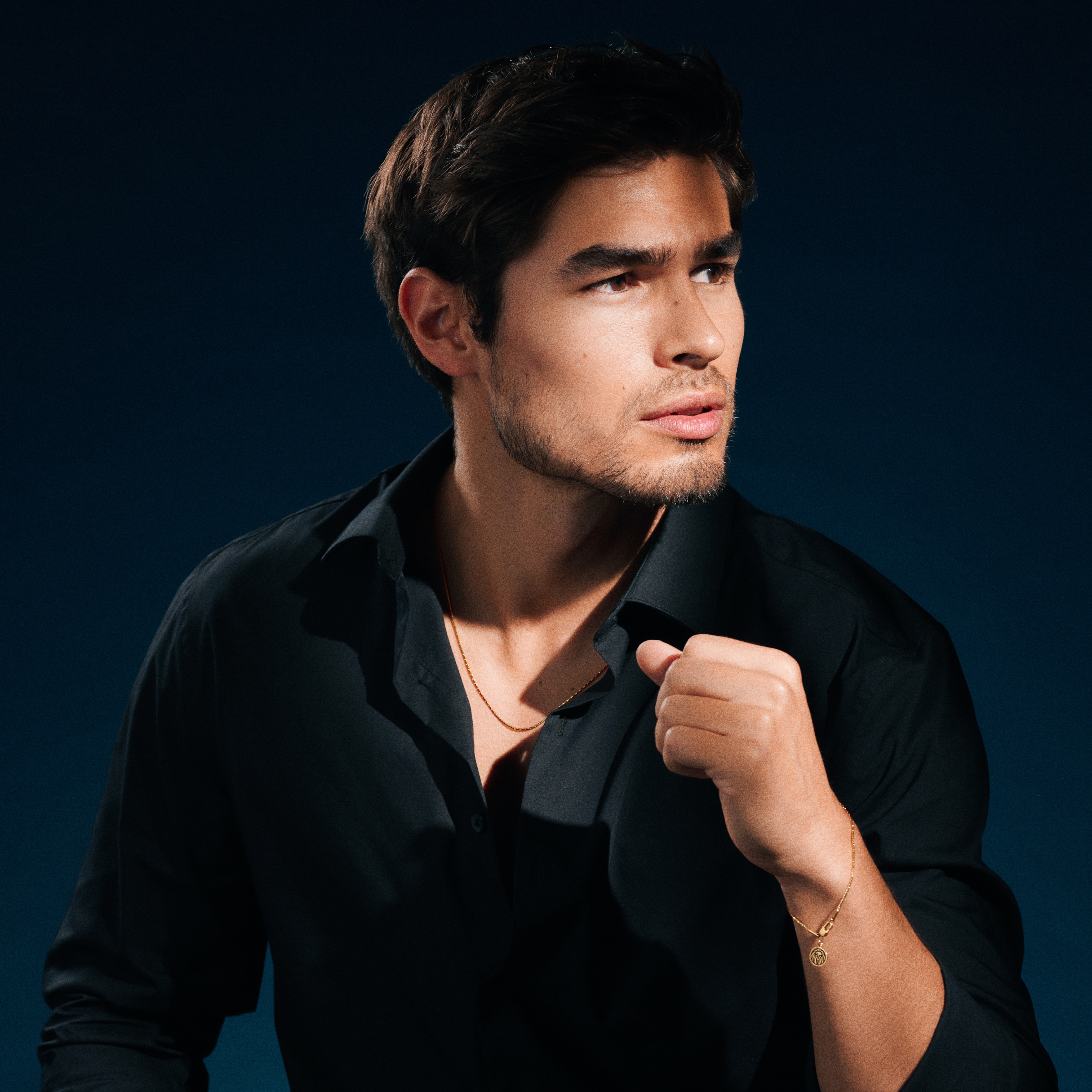 Essentials | Arany tónusú téglalap kockalánc karkötő 1 mm - 2