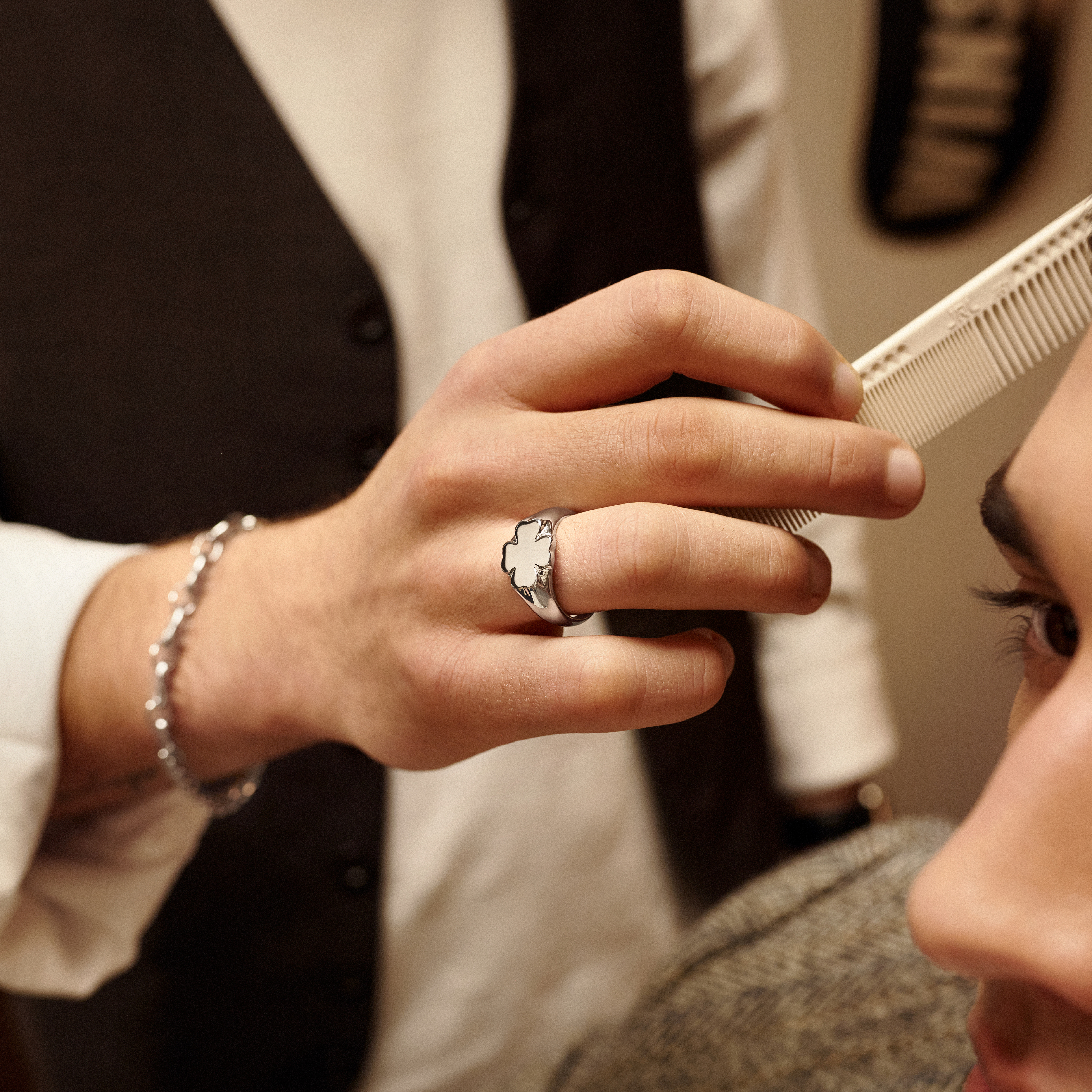 Clover | silberfarbener Edelstahl Kleeblatt Ring - 3