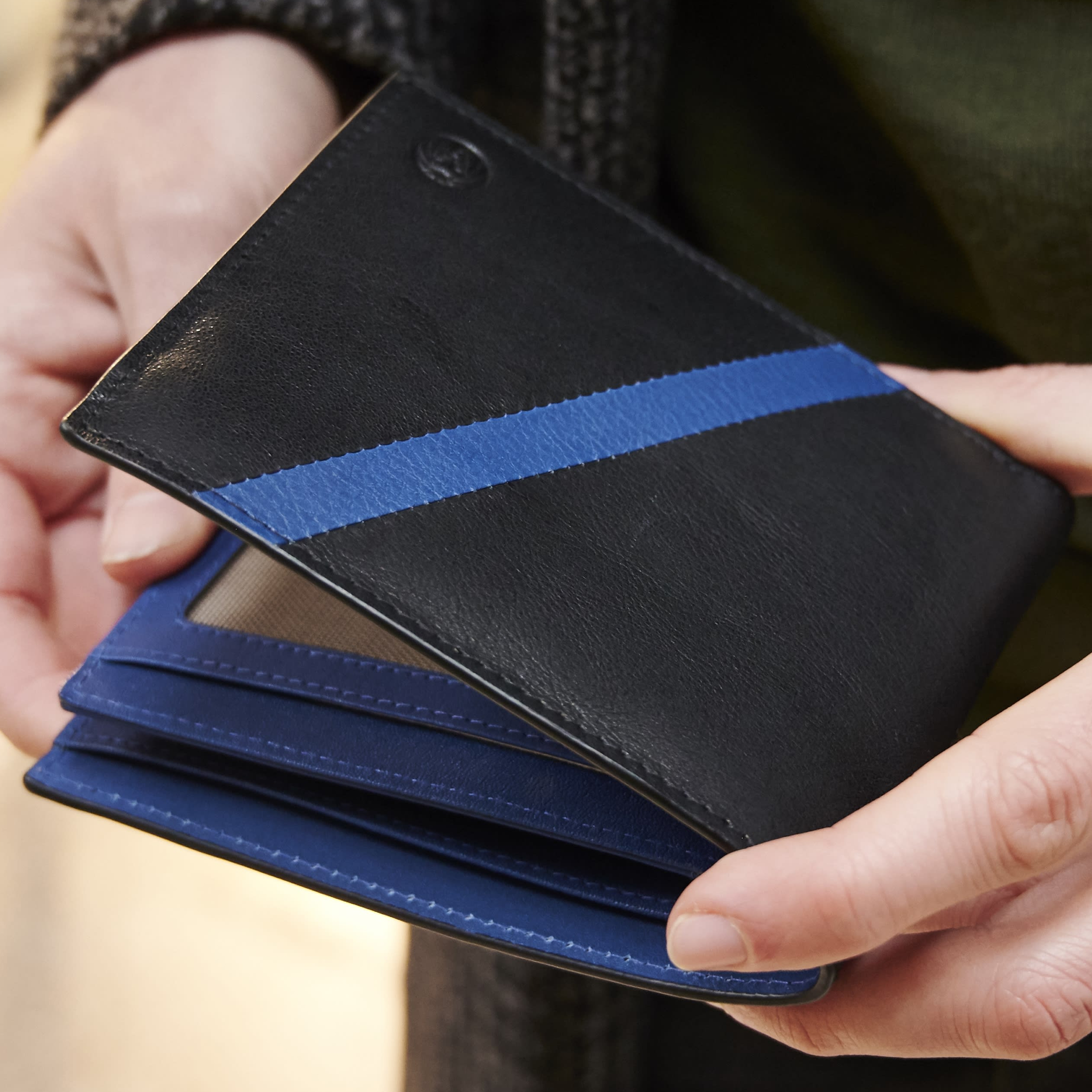 Lincoln, Black & Blue Leather RFID-Blocking Card Holder