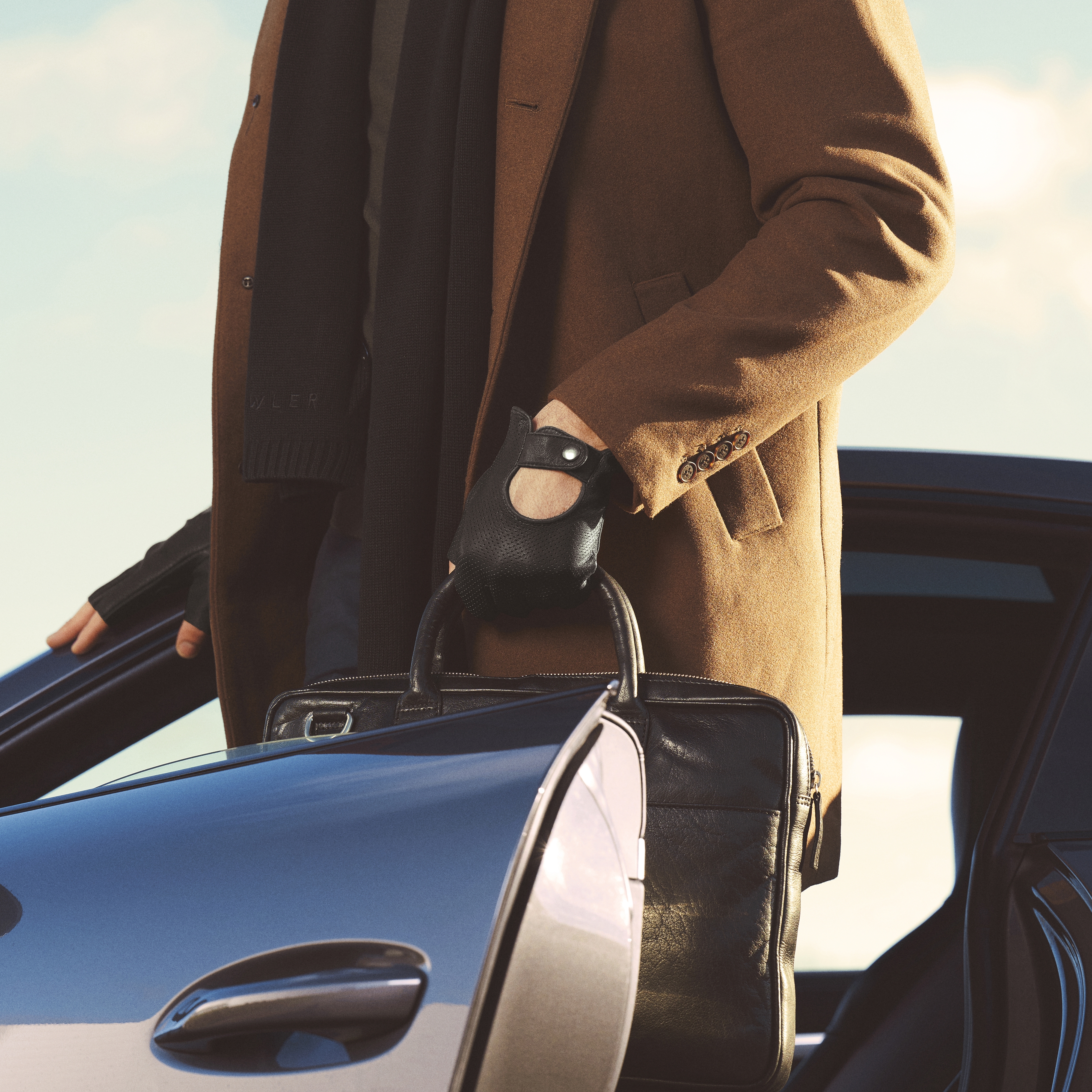 Black Fingerless Sheep Leather Driving Gloves - 6