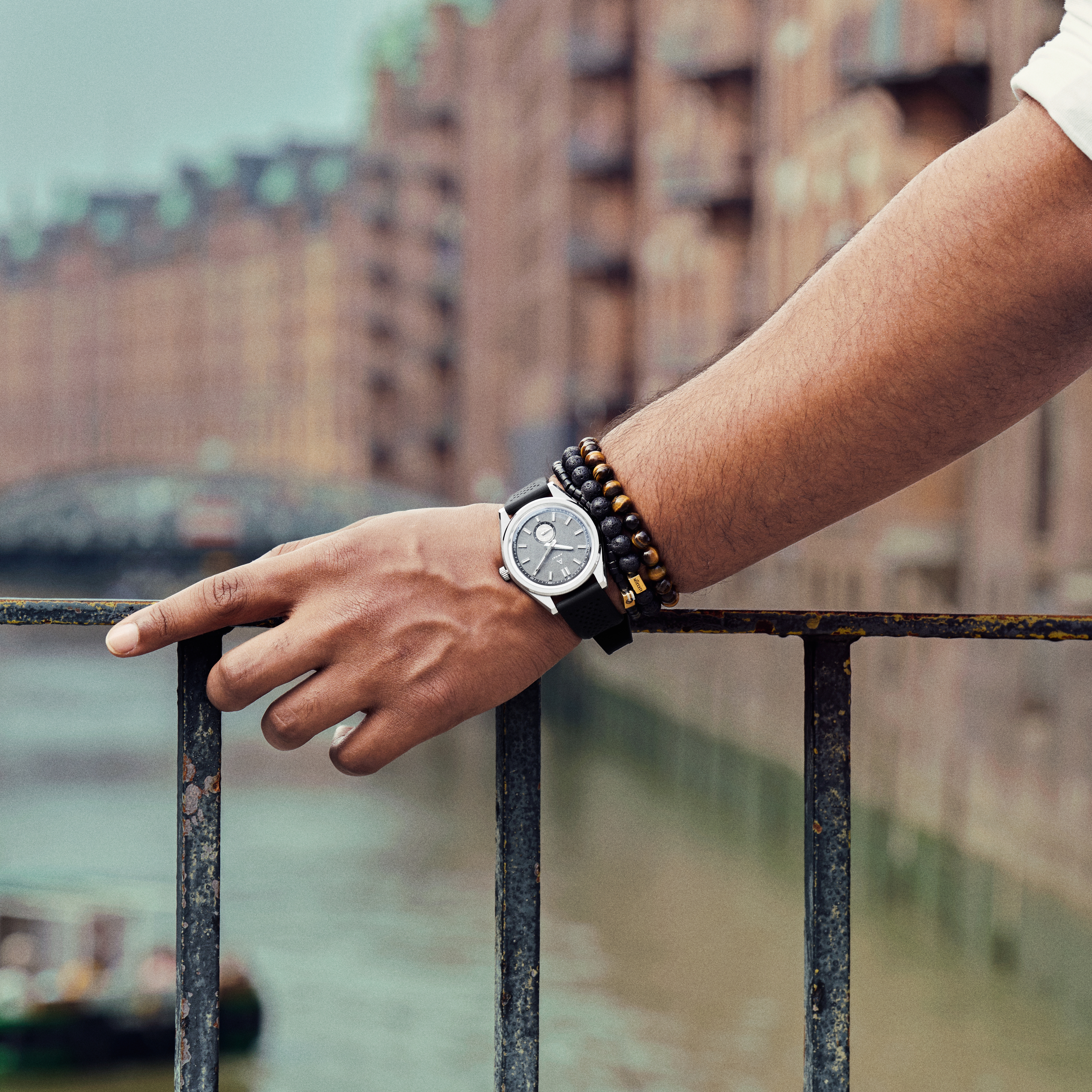 Mond | Silver-tone Stainless Steel and Grey Meteorite Watch - 9