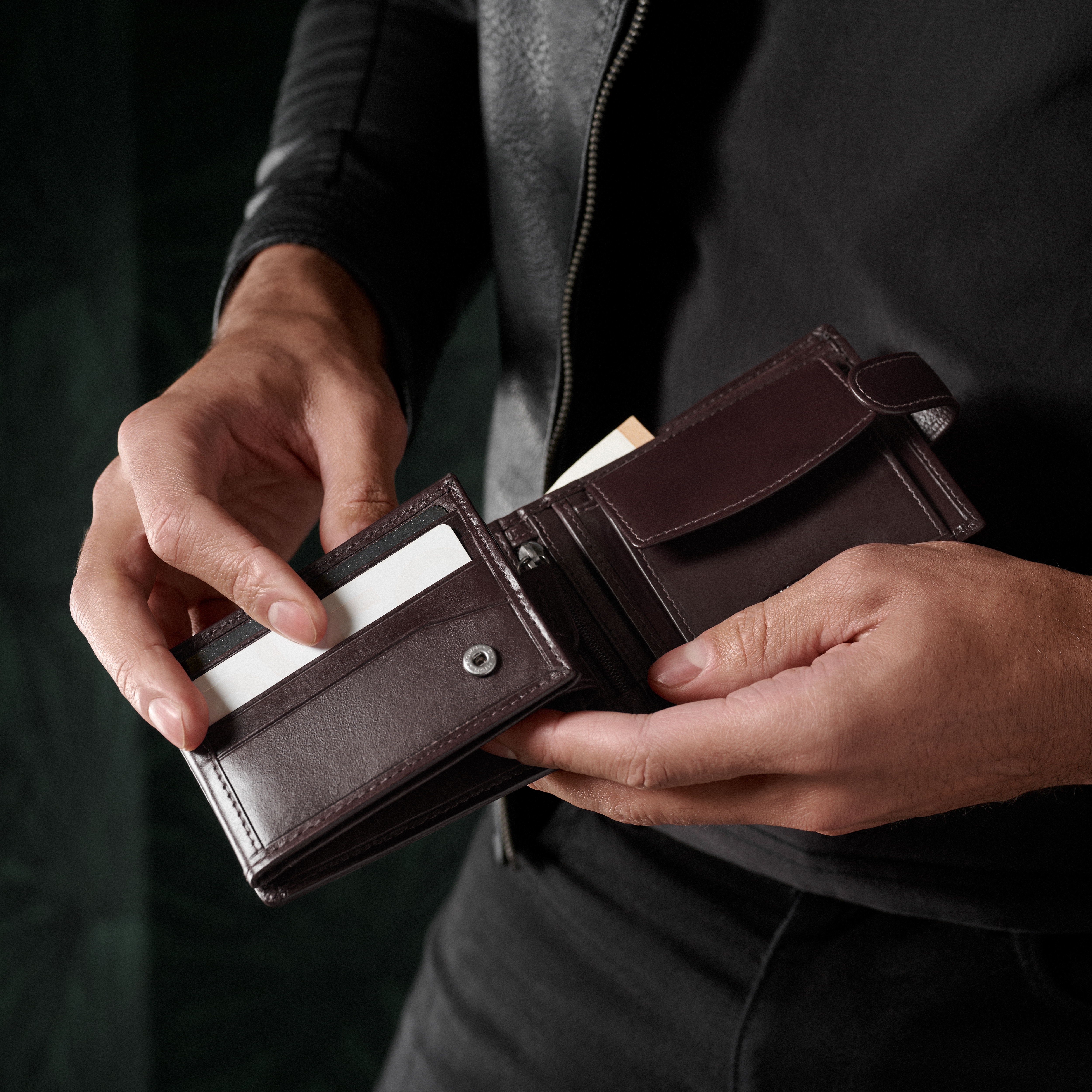 Тъмнокафяв практичен кожен портфейл Jasper - 3