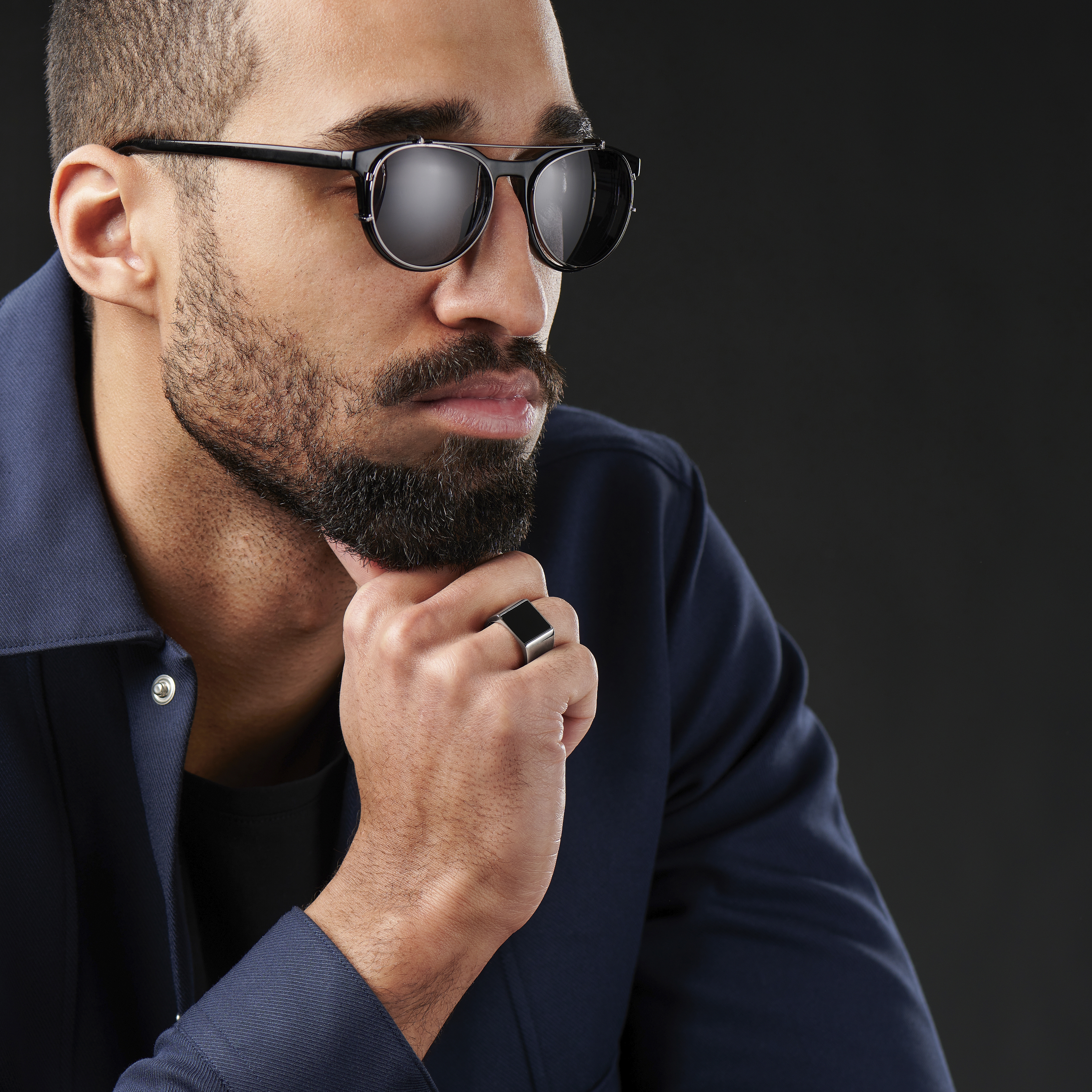 Bague avec onyx noir Shem Nord - 4