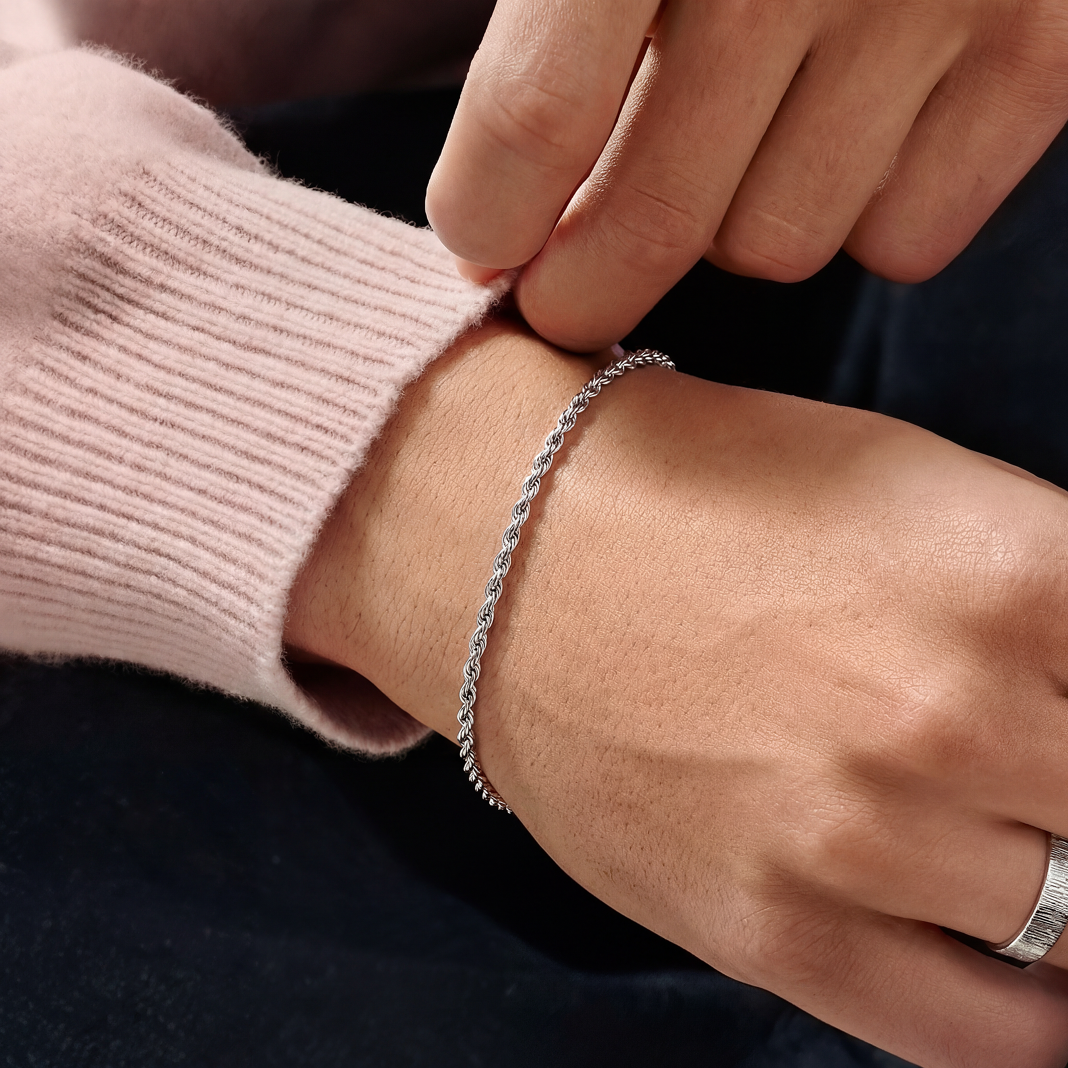 Argentia | 925s | Bracelet à chaîne en argent sterling plaqué rhodium de 2 mm - 4