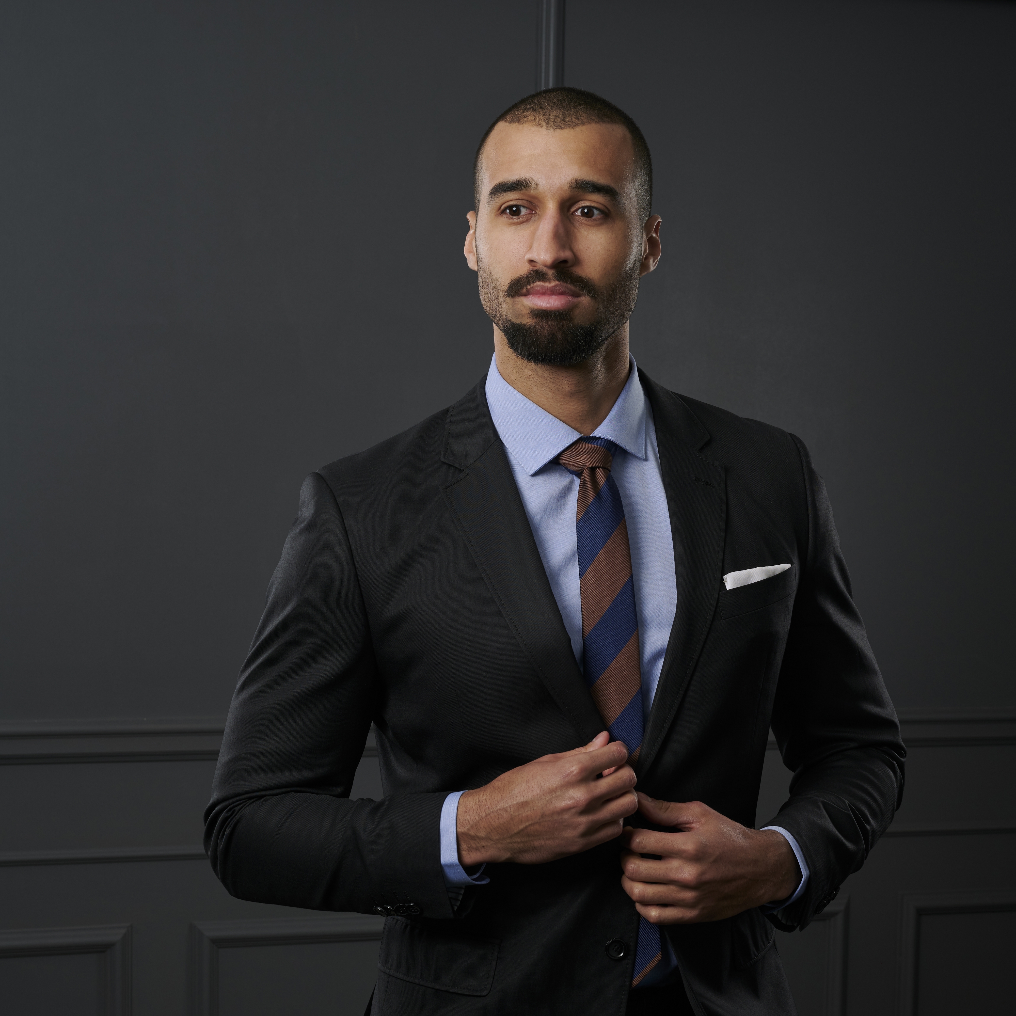 Cravate en soie à rayures bleu marine et marron - 6 cm - 4