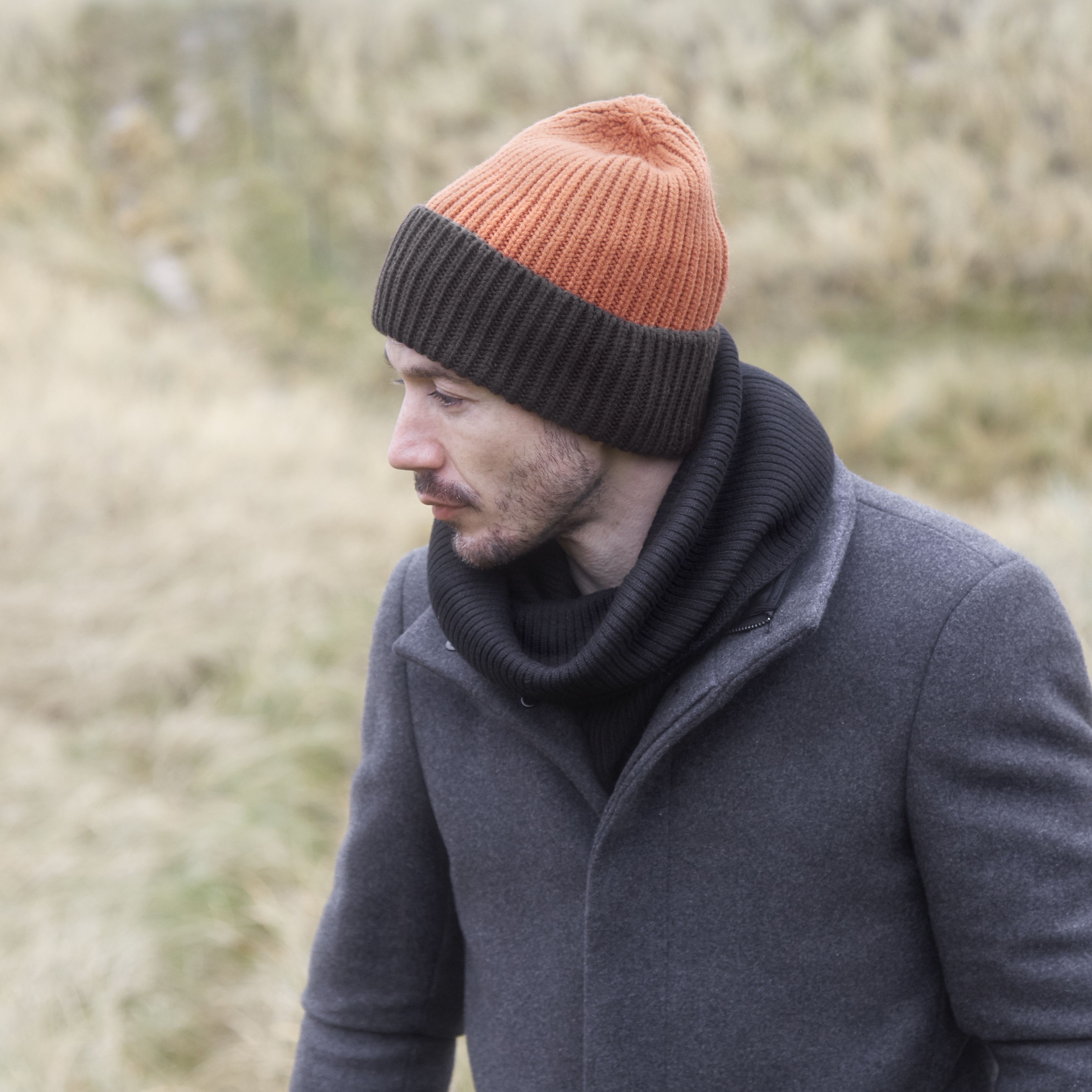 Frencis Braun & Orangenfarbenes Montagna Beanie - 4