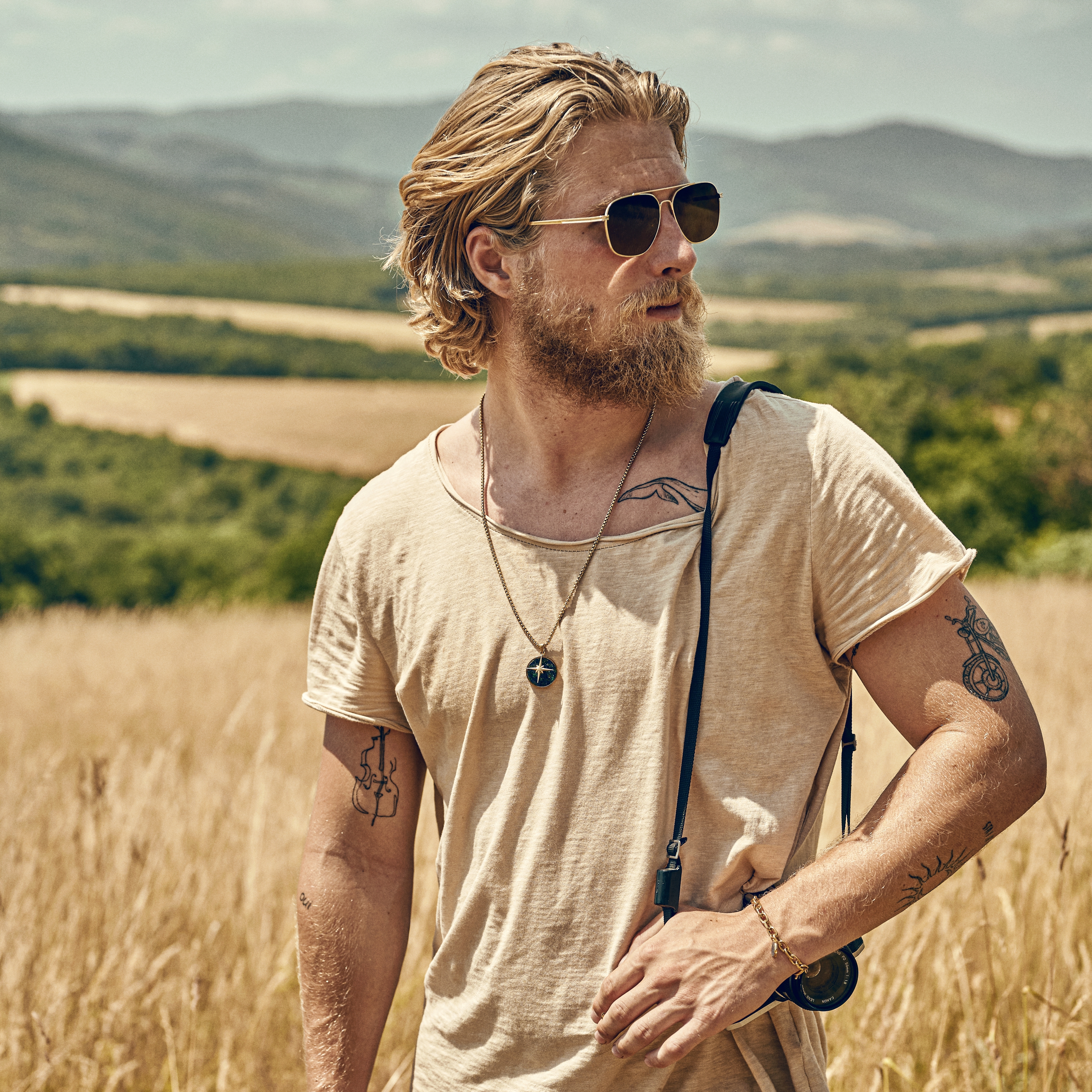 Atlas | Collar dorado con colgantes de estrella del norte y azurmalaquita  - 4