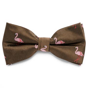 Barna előre kötött csokornyakkendő rózsaszín flamingókkal