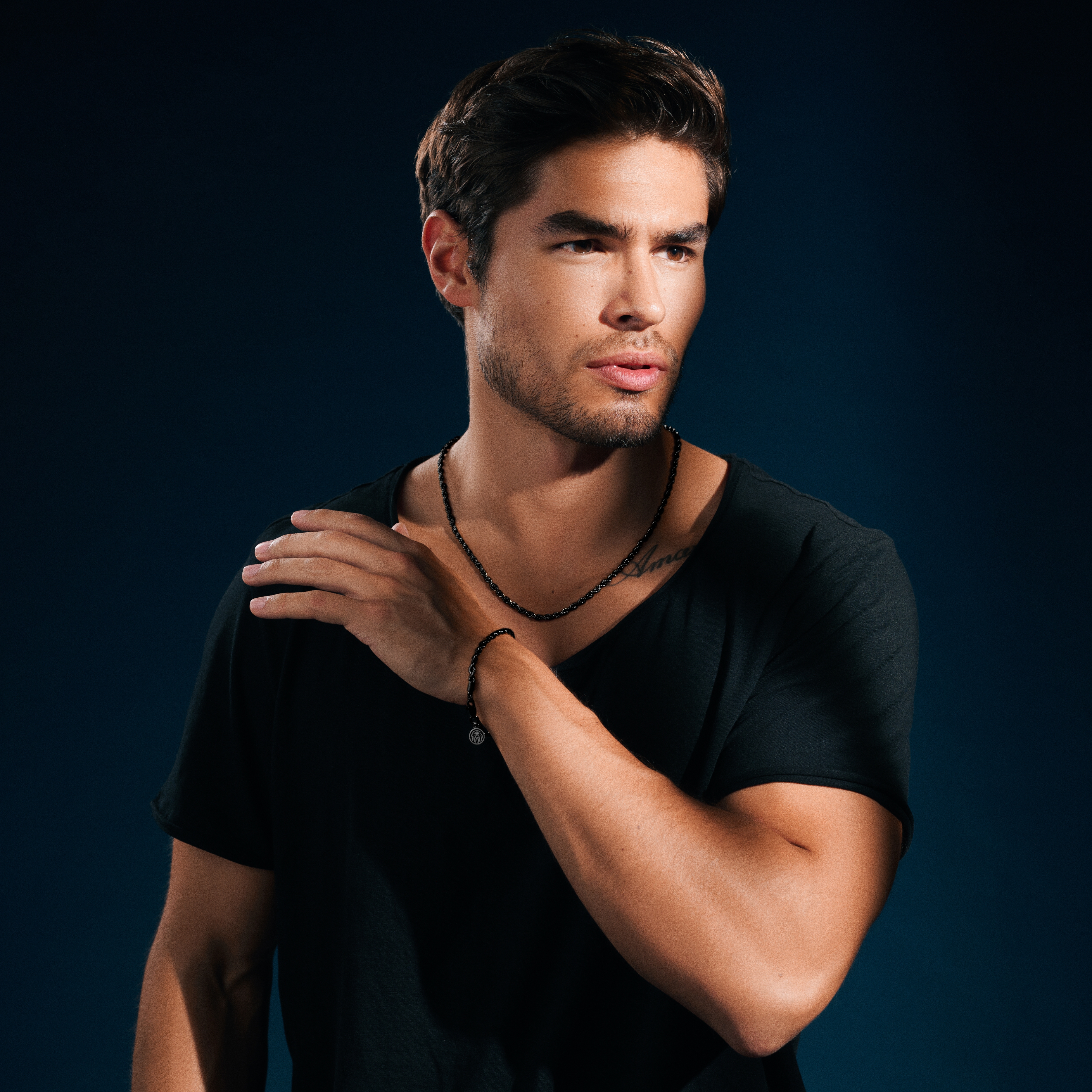 Essentials | 4mm točený řetízkový náramek v černé barvě gunmetal - 2