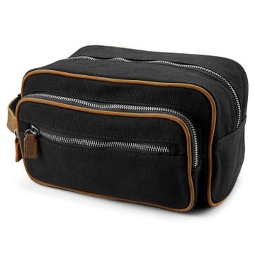 Selah Black & Tan Tarpa Wash Bag Selah Black & Tan Tarpa Wash Bag