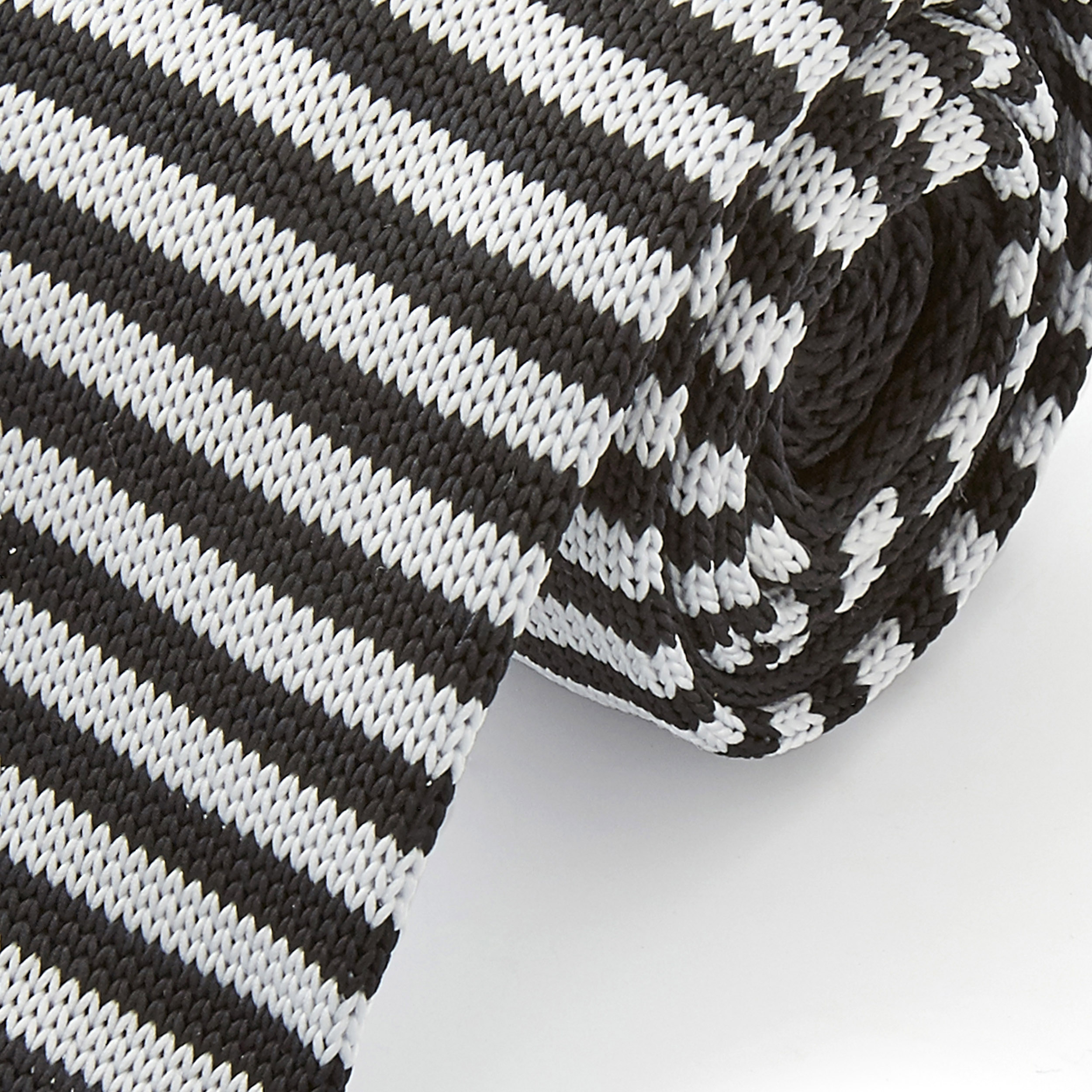 Cravată tricotată cu dungi simple - 2