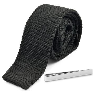 Set de corbata de punto negra y pasador de corbata plateado