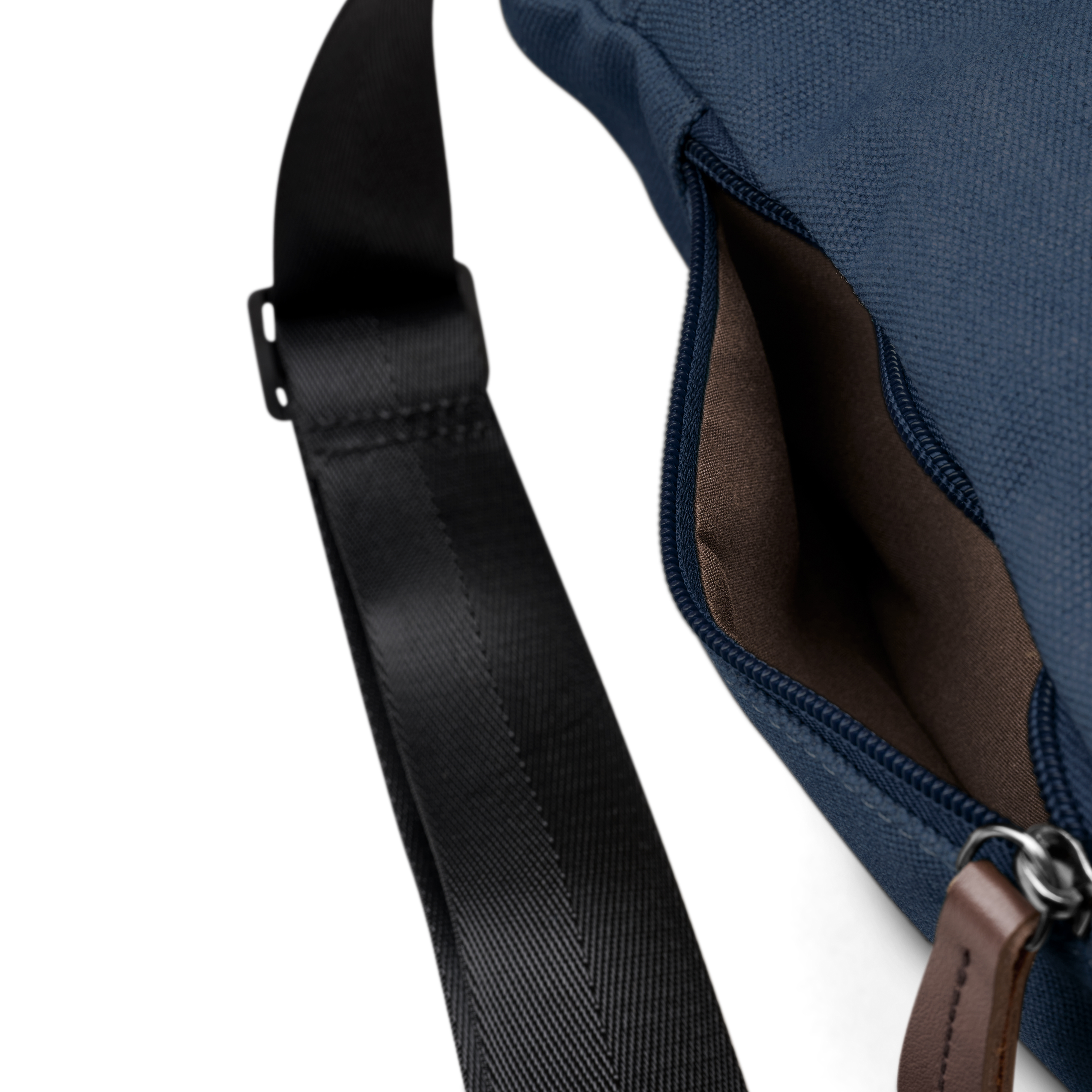 Jeansblå Midjeväska i Canvas med Bruna Läderdetaljer - 5