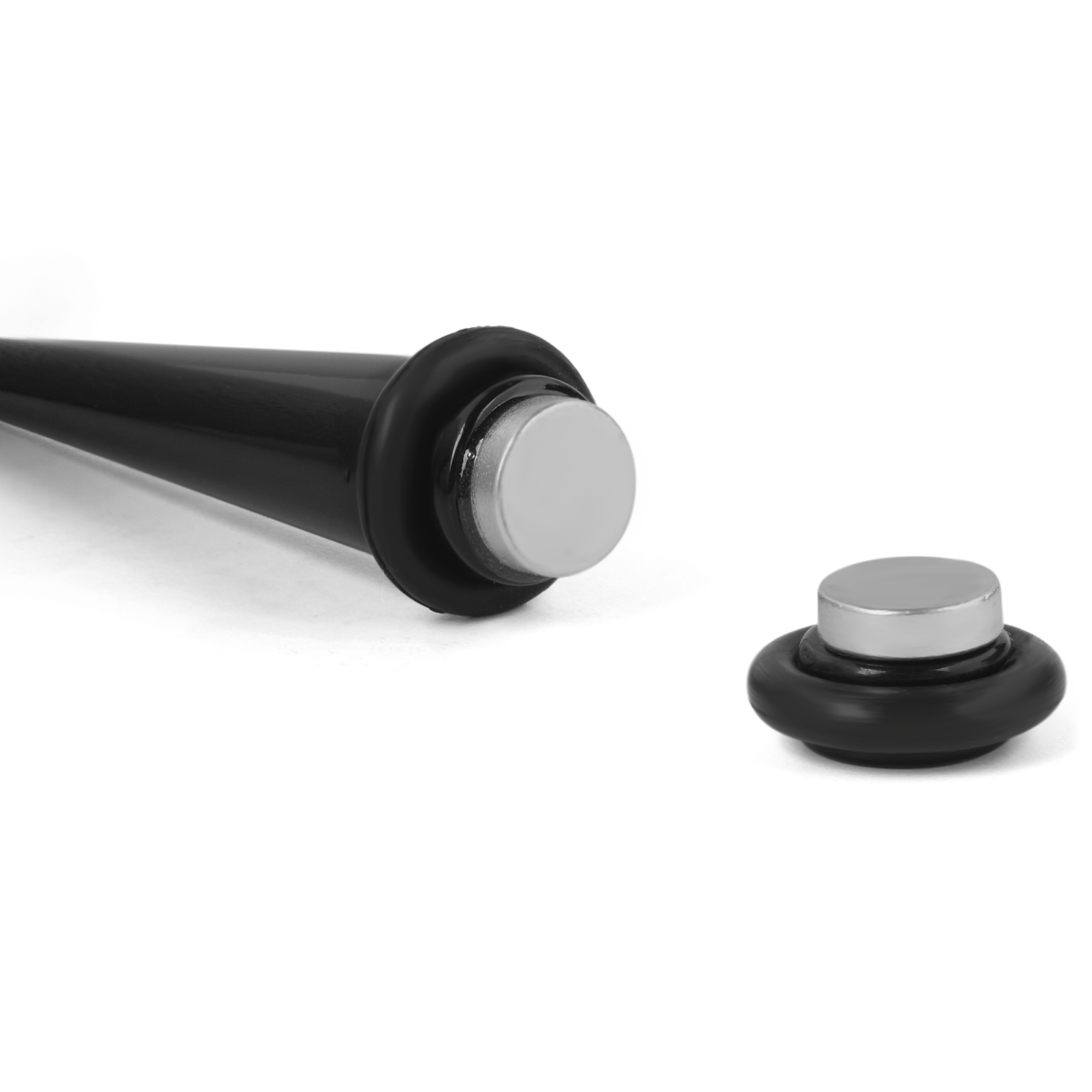 Orecchino a cono magnetico nero da 6 mm - 2