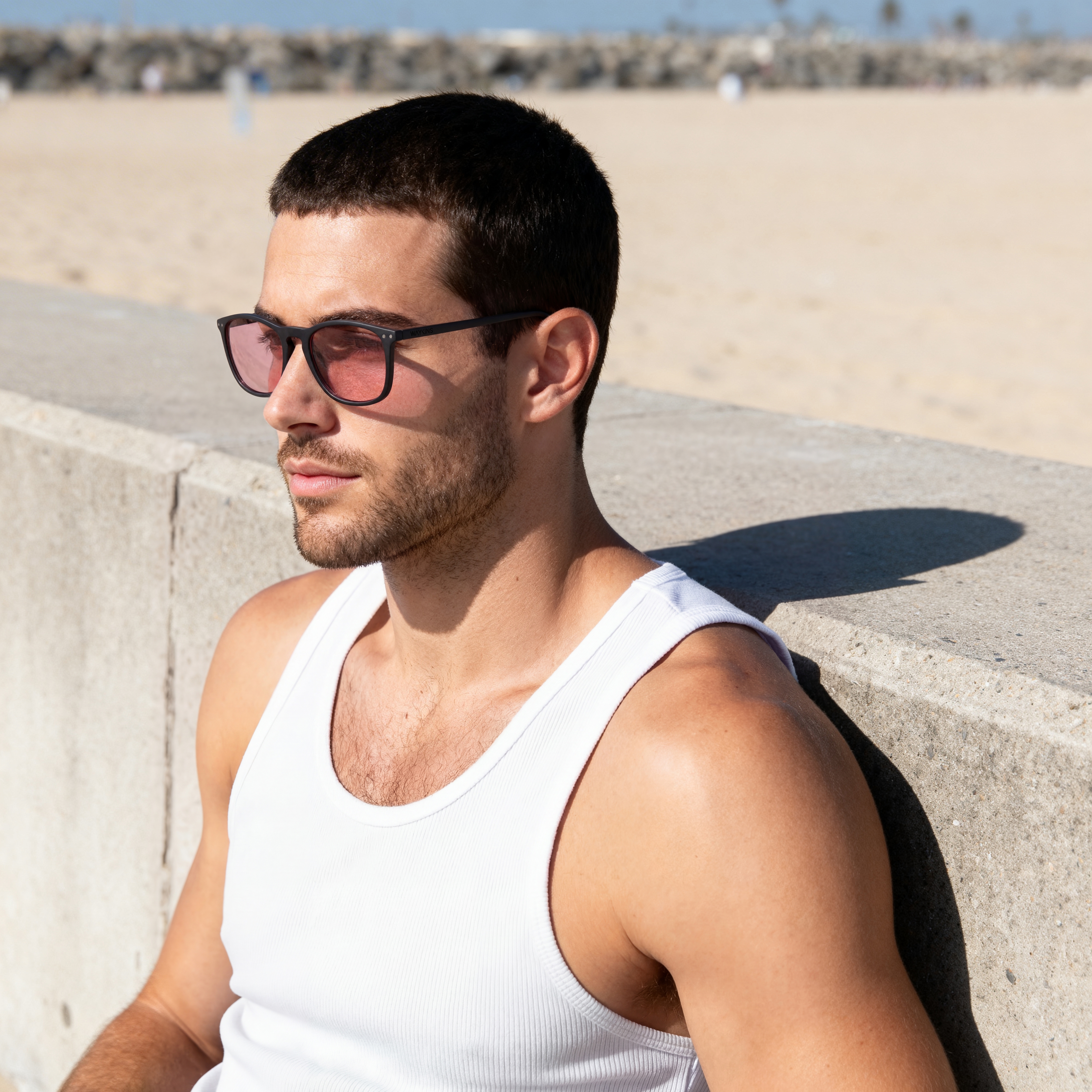 Wade | Rechteckige Sonnenbrille mit pinker Linse & schwarzem Rahmen - 4